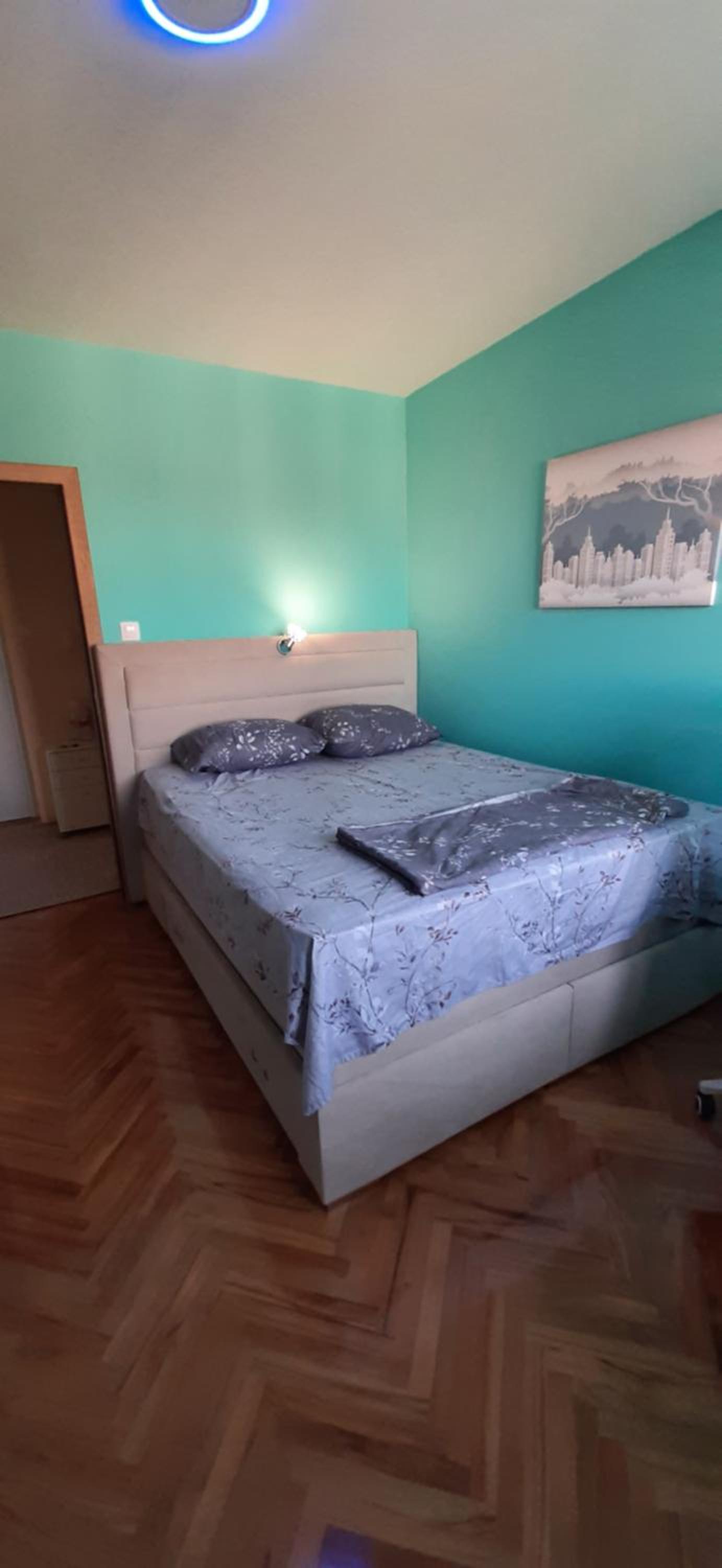 Photo 37
