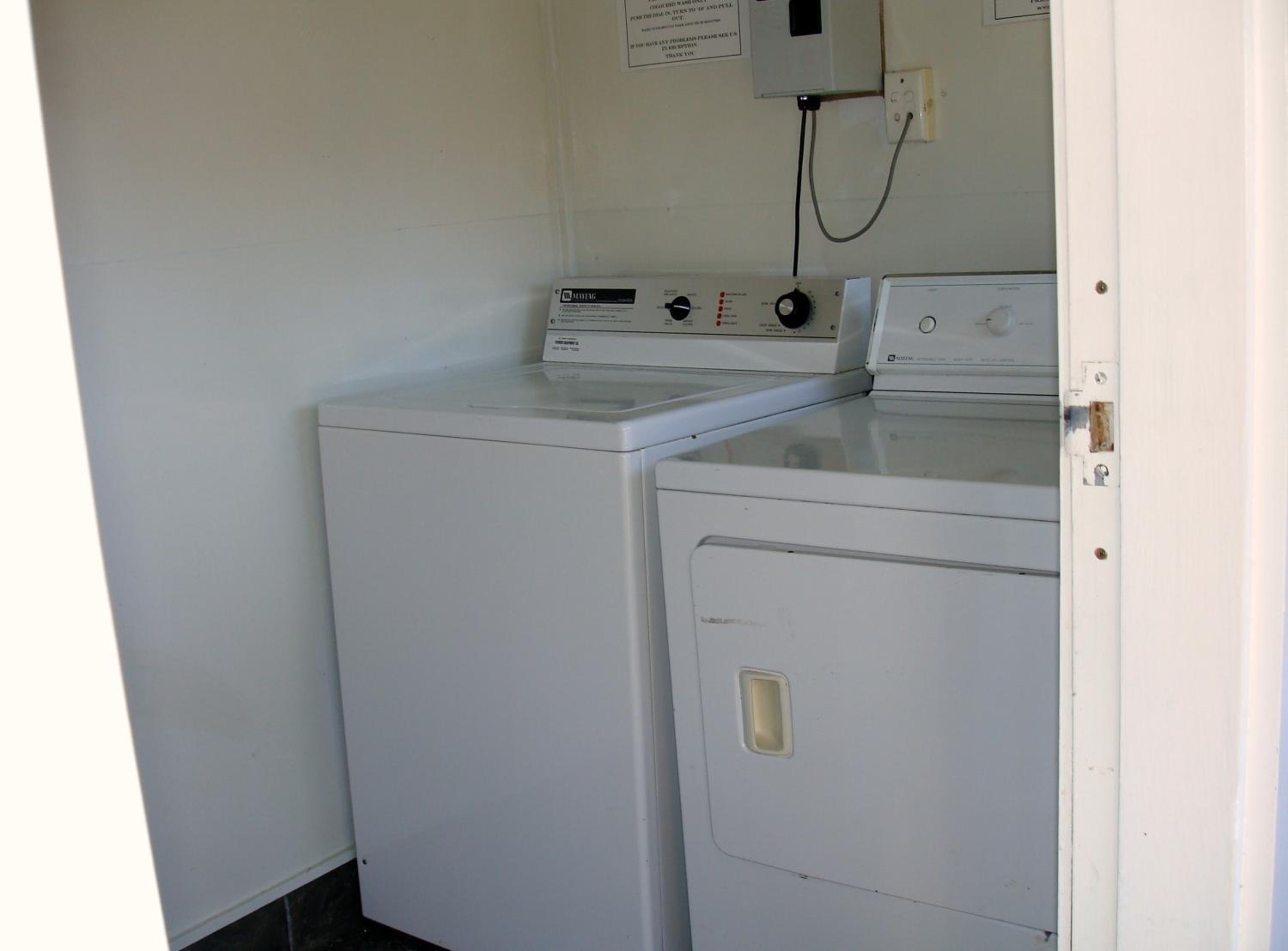 Alpine Holiday Apartments & Campground