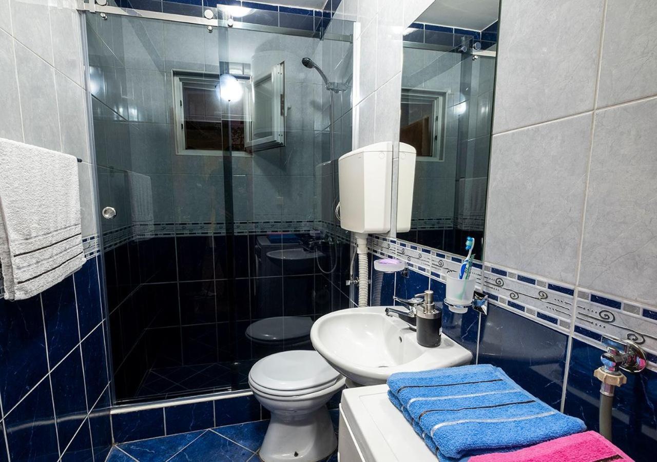 APARTMANI VUKADINOVIC LUX