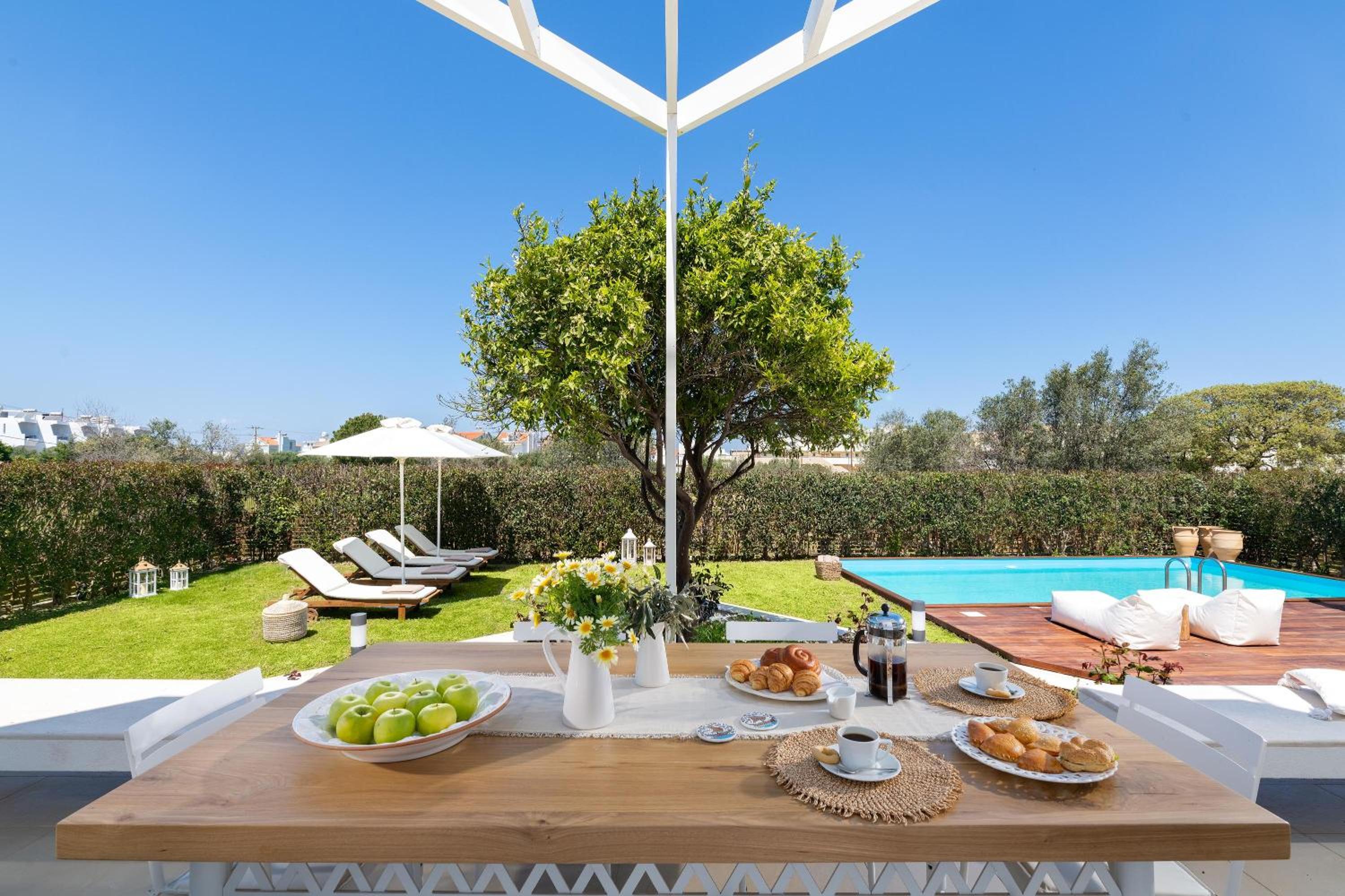 Love White Villa view 2