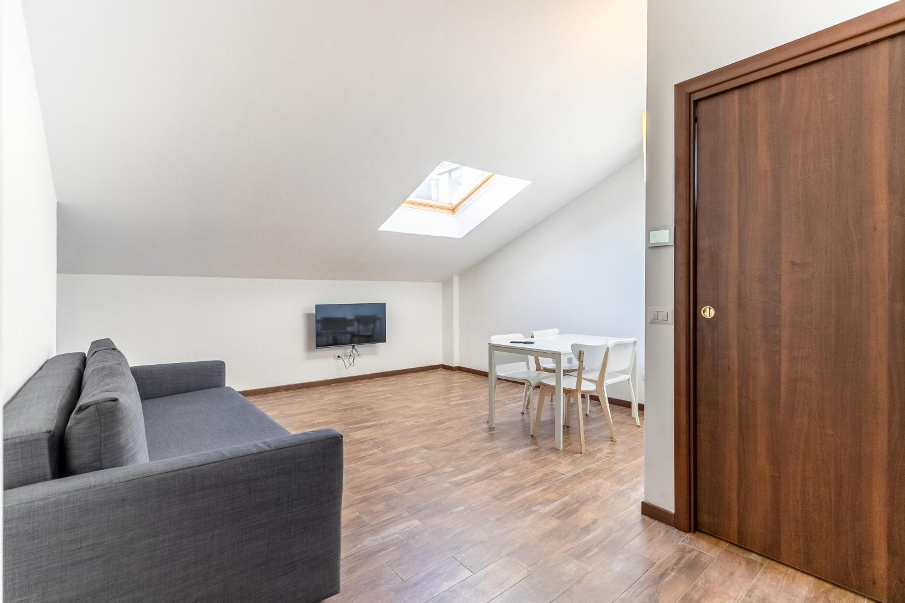 Alessia's Flat - Affori