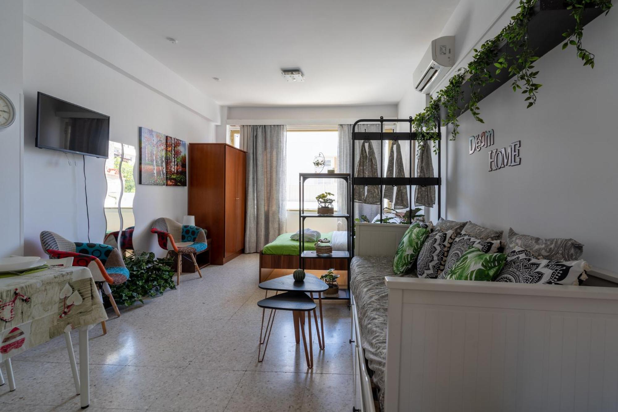 Oasis - Cozy Studio in Larnaca