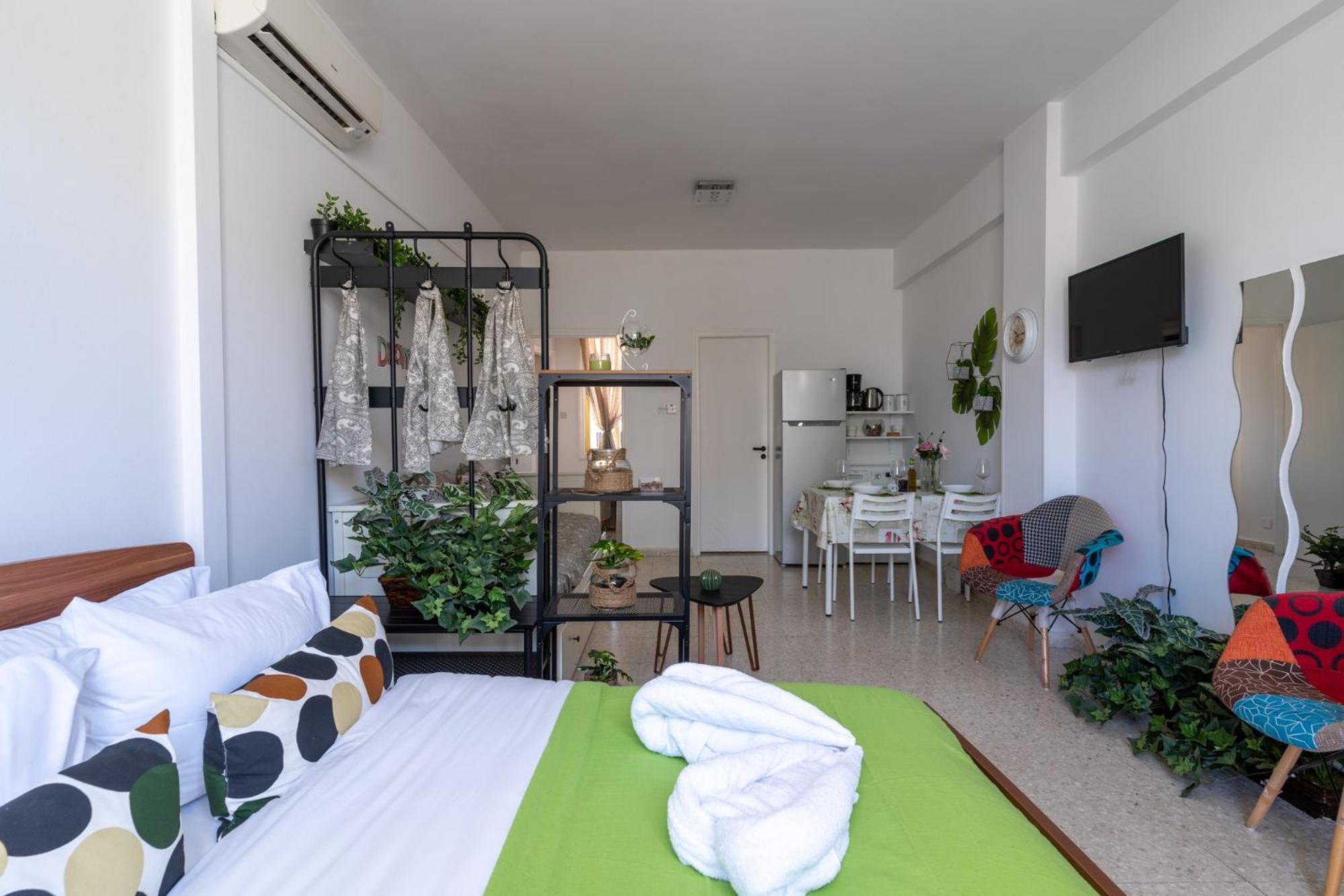 Oasis - Cozy Studio in Larnaca