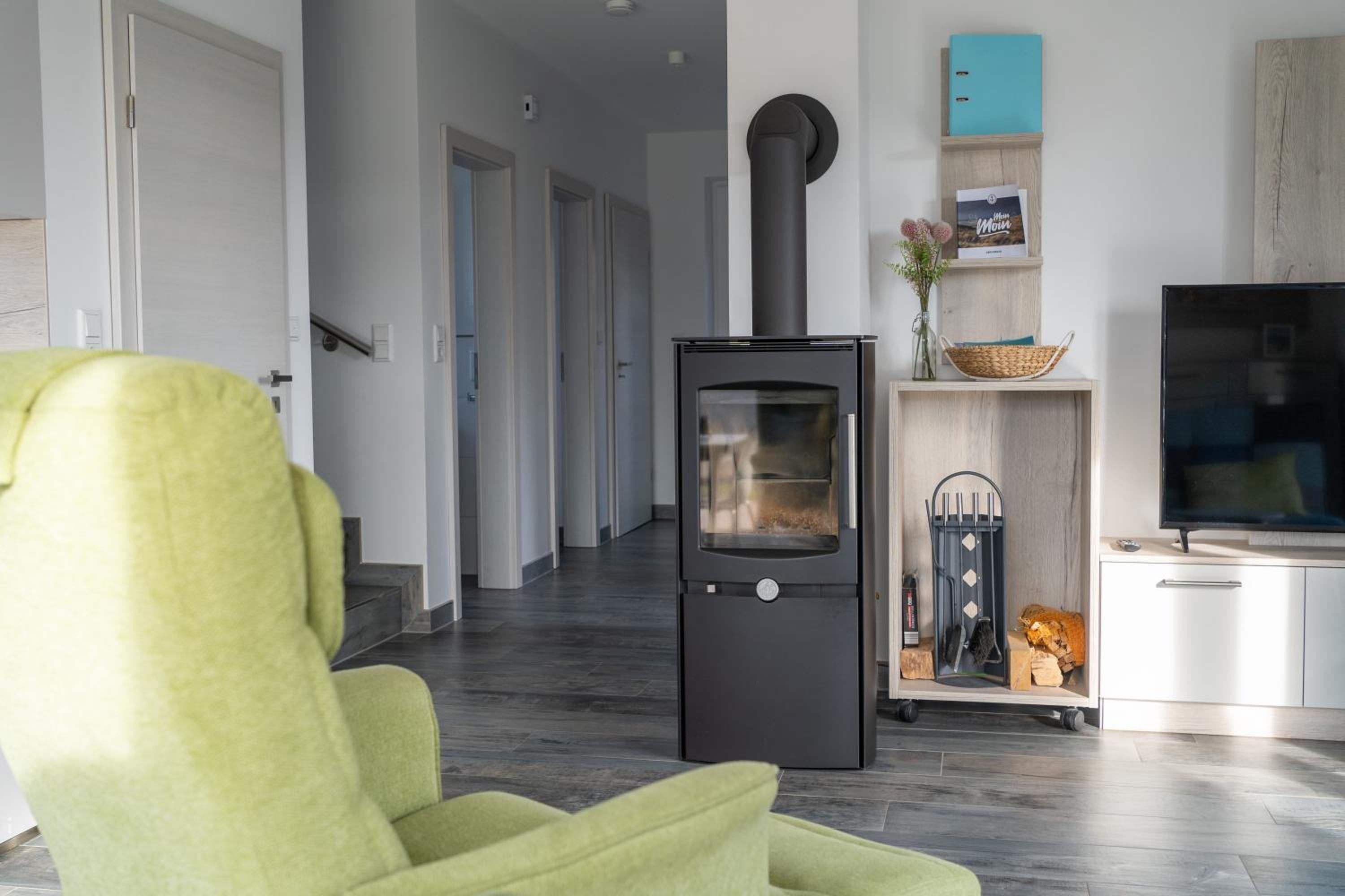 Haus am See mit Sauna und Kamin