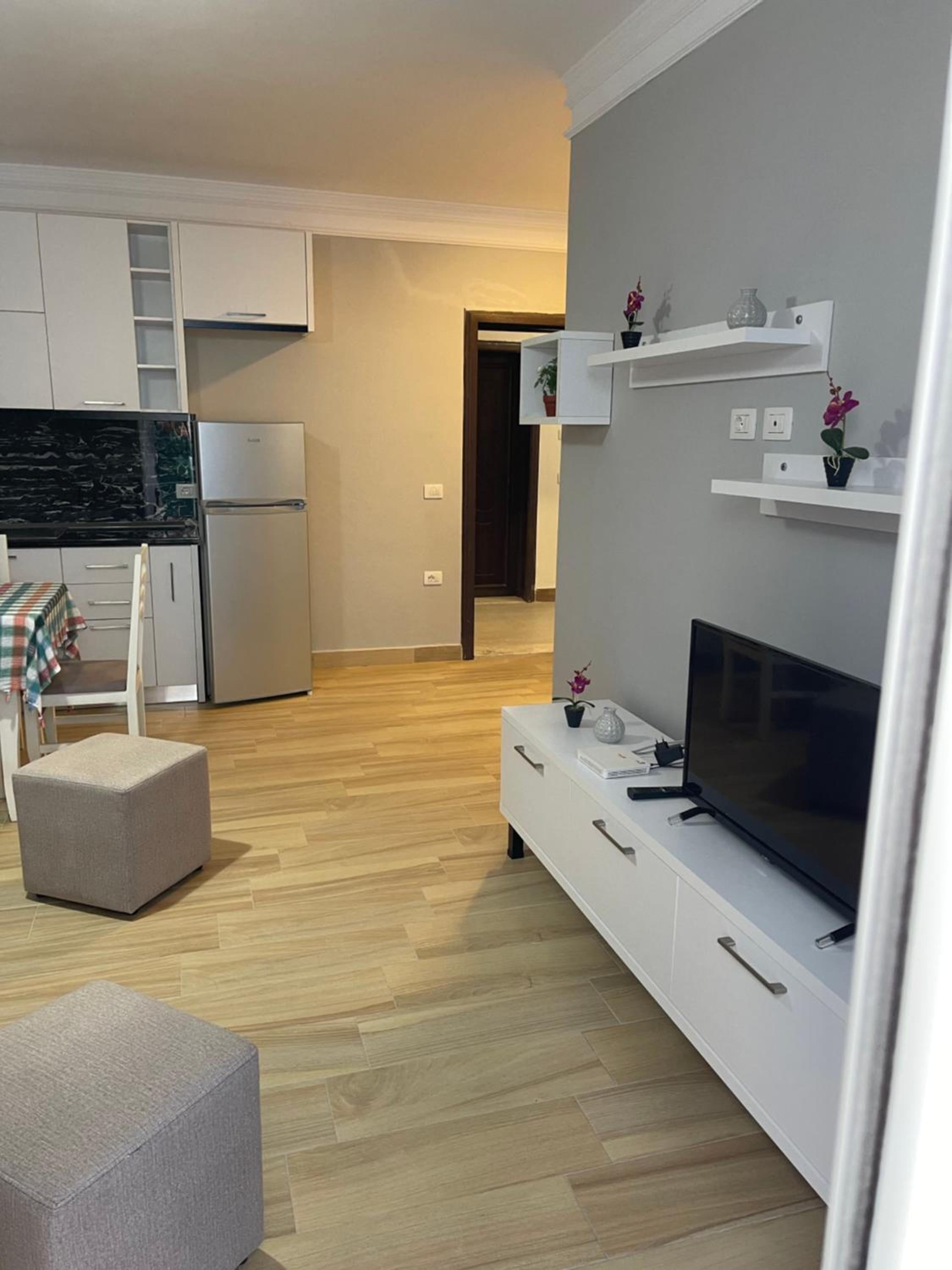 Armando Apartments