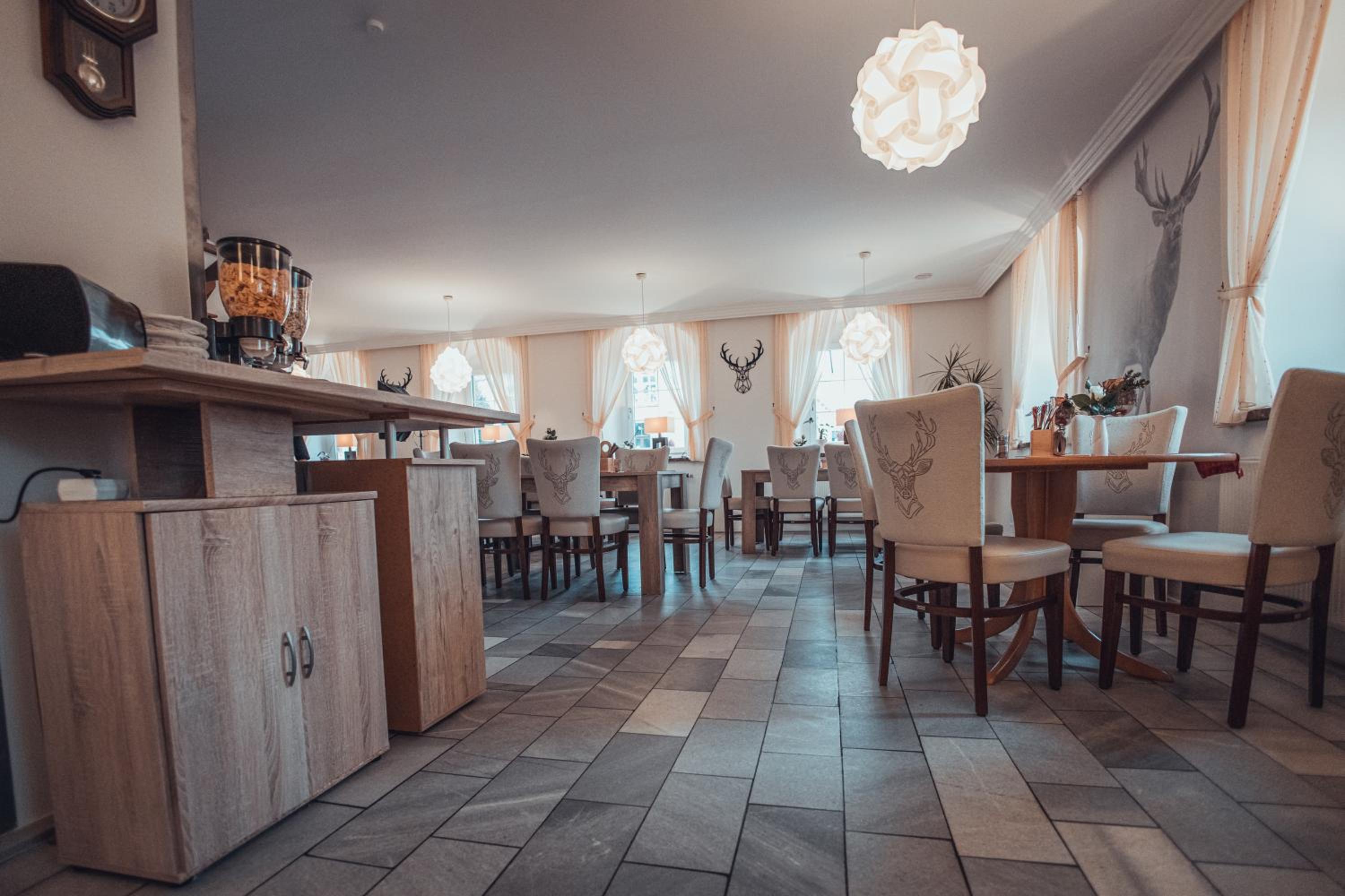 Gasthof und Hotel Roter Hirsch - Property Image 13