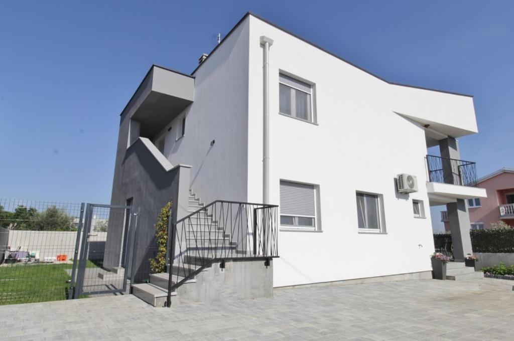 Apartments La Mar Zambratija view 2