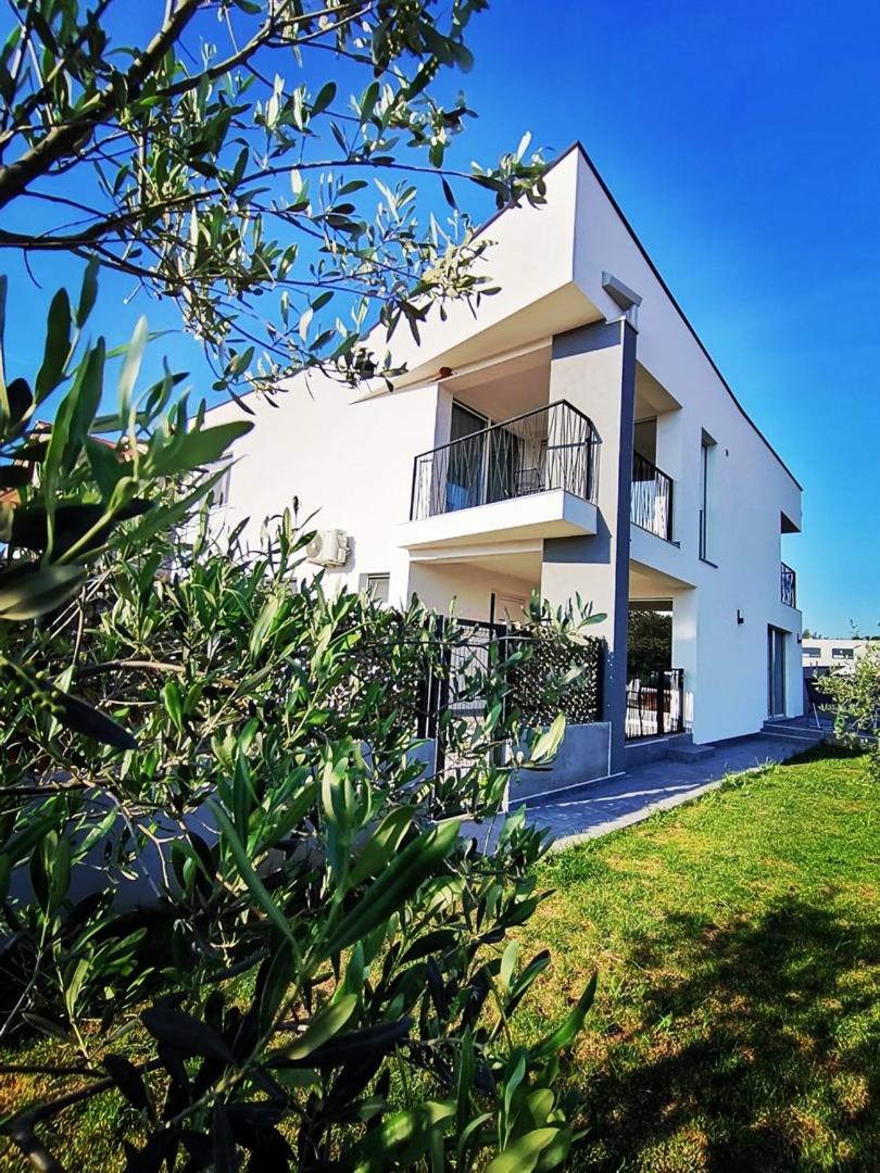 Apartments La Mar Zambratija view 3