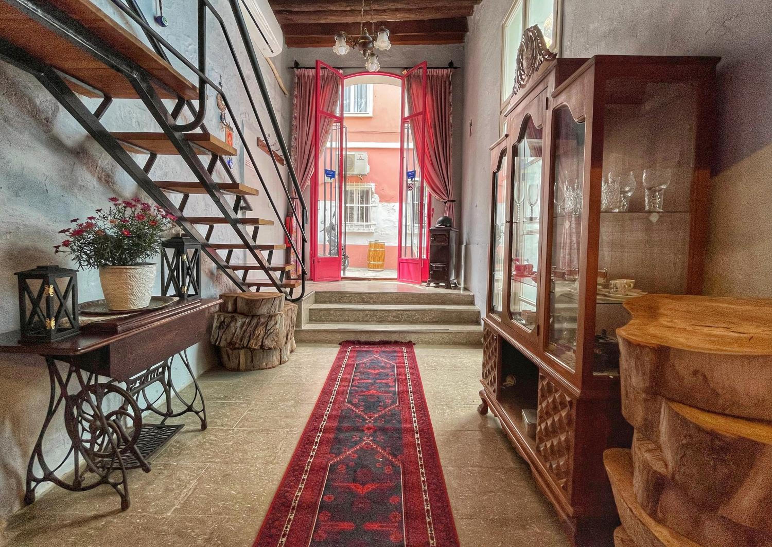 Hotel Eolya Konuk Evi - Image 1