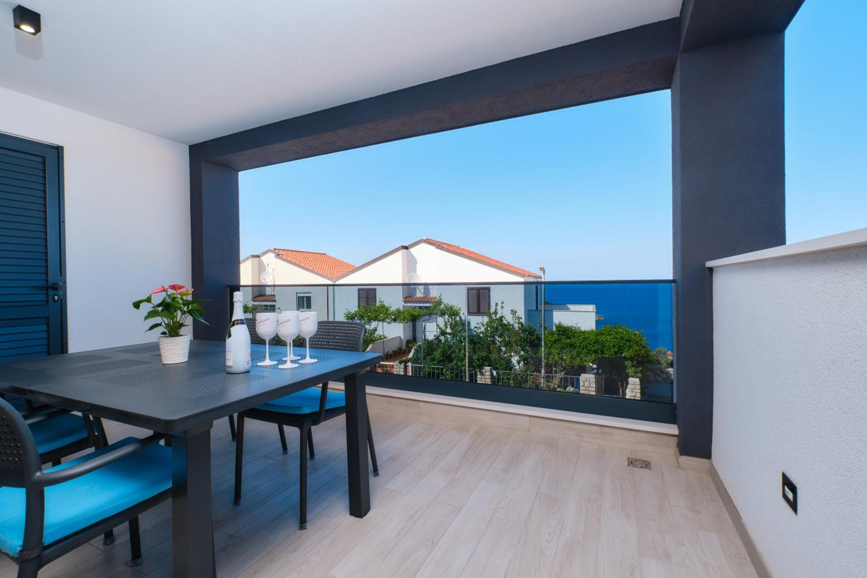 House Torre view 4
