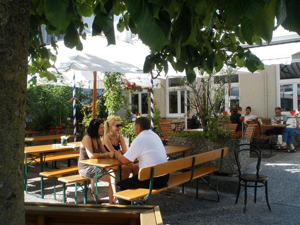 Gasthof zum Hirsch