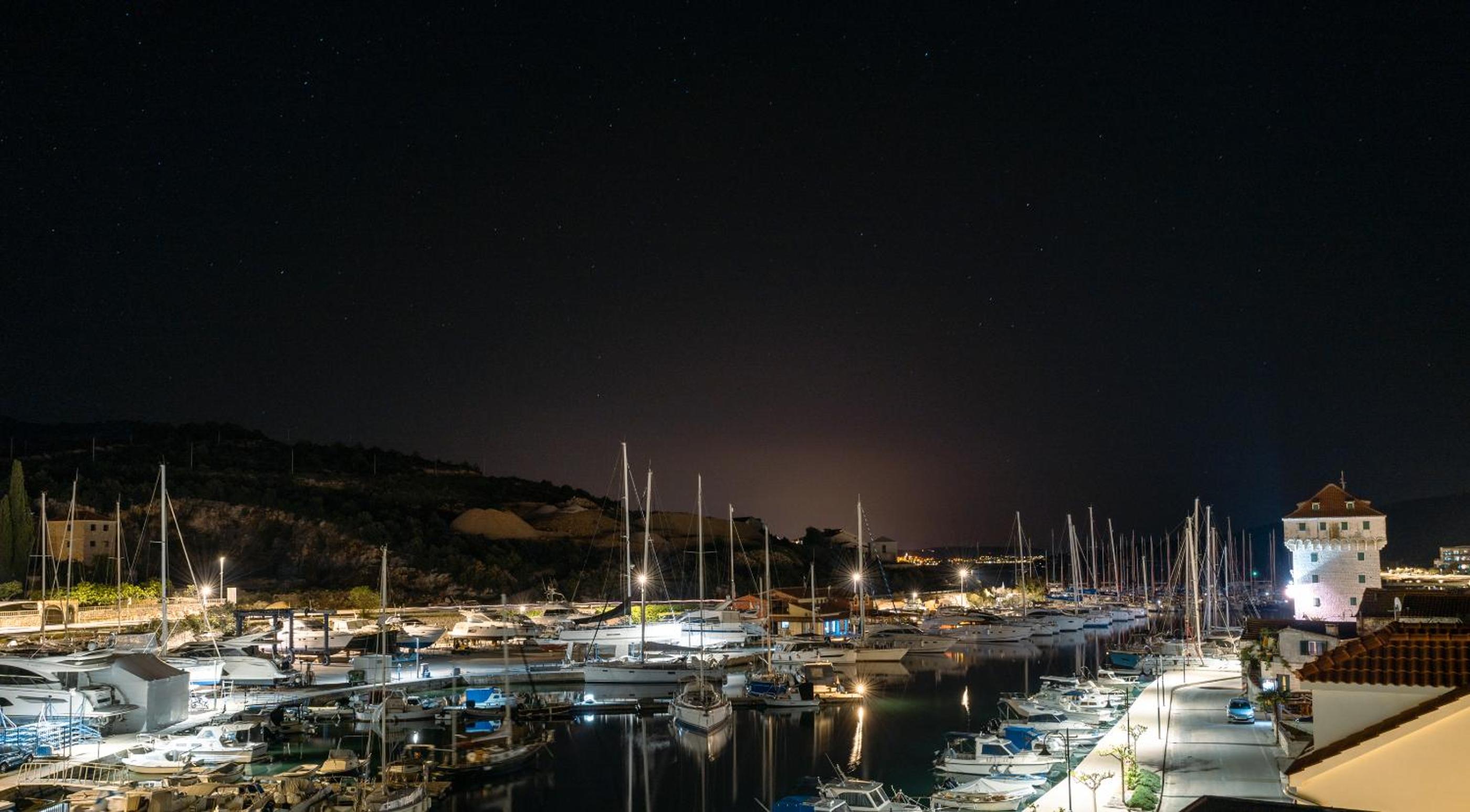 Blue Marina Apartments view 3