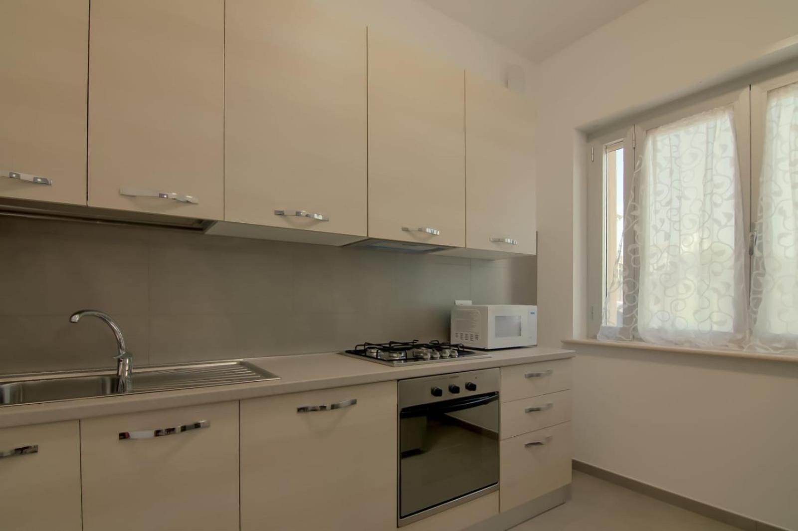 Palazzina Romani-Romani Holidays Apartments view 2