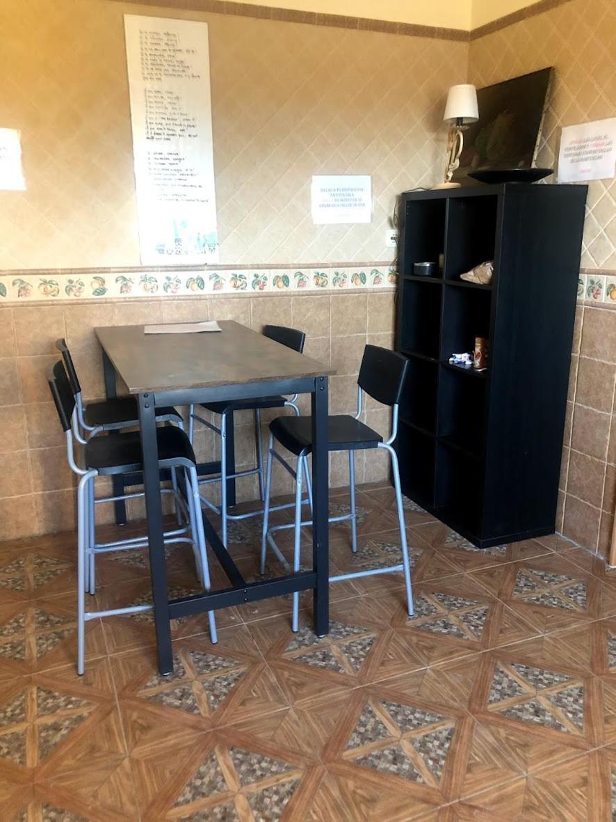 HIGOS CHUMBOS, CASA RURAL COMPARTIDO