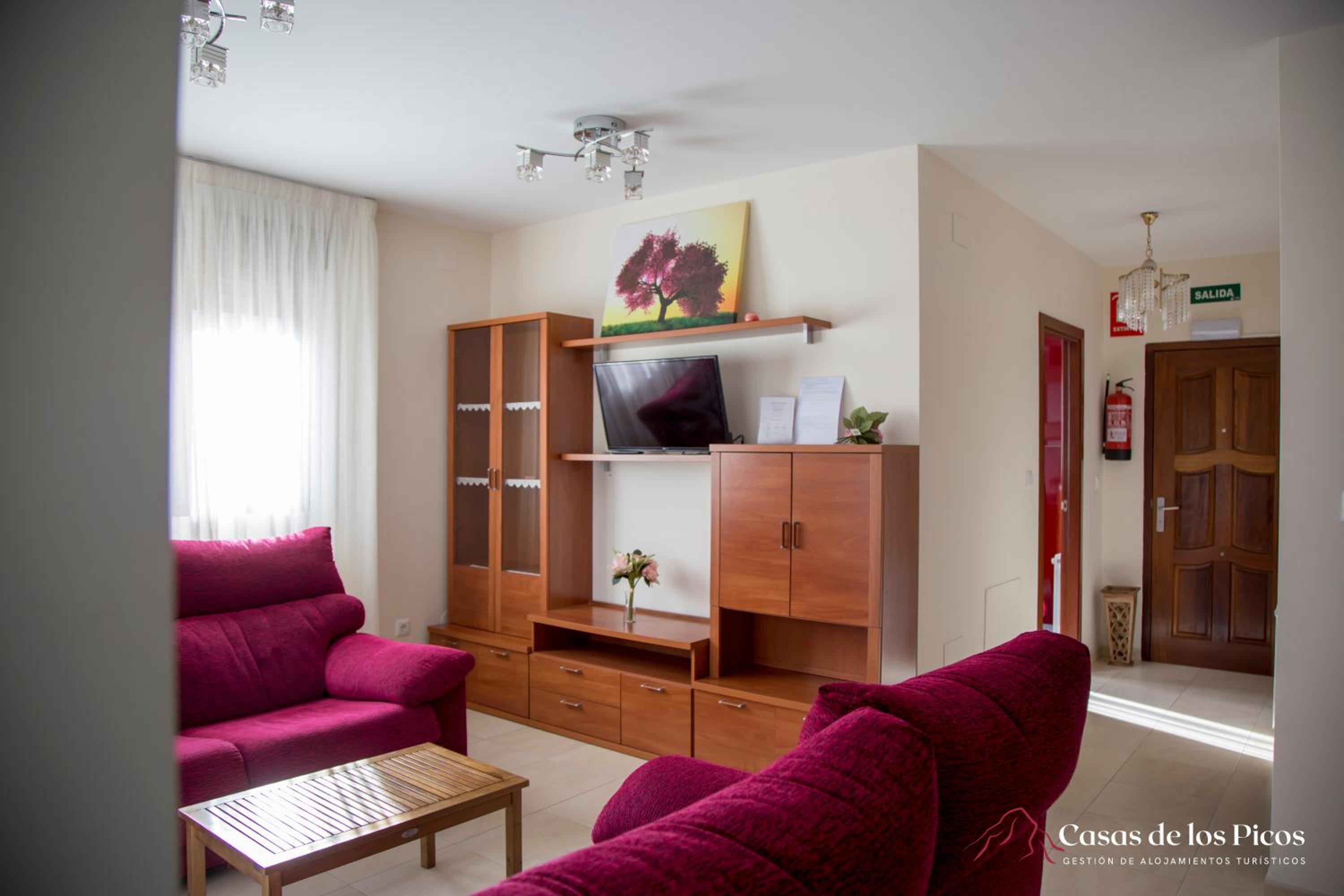 Chalet vacacional Tina Menor - Casas de los Picos view 4