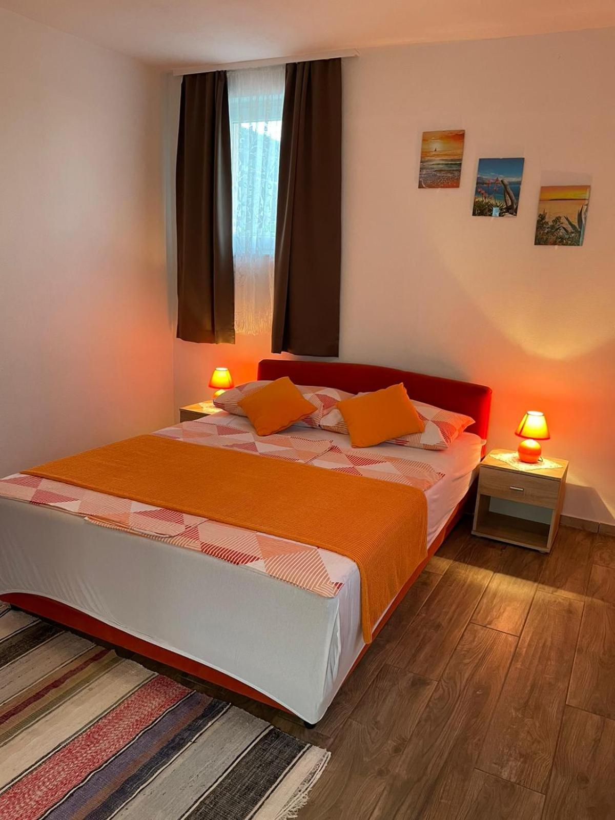 Apartmani Mateja view 3