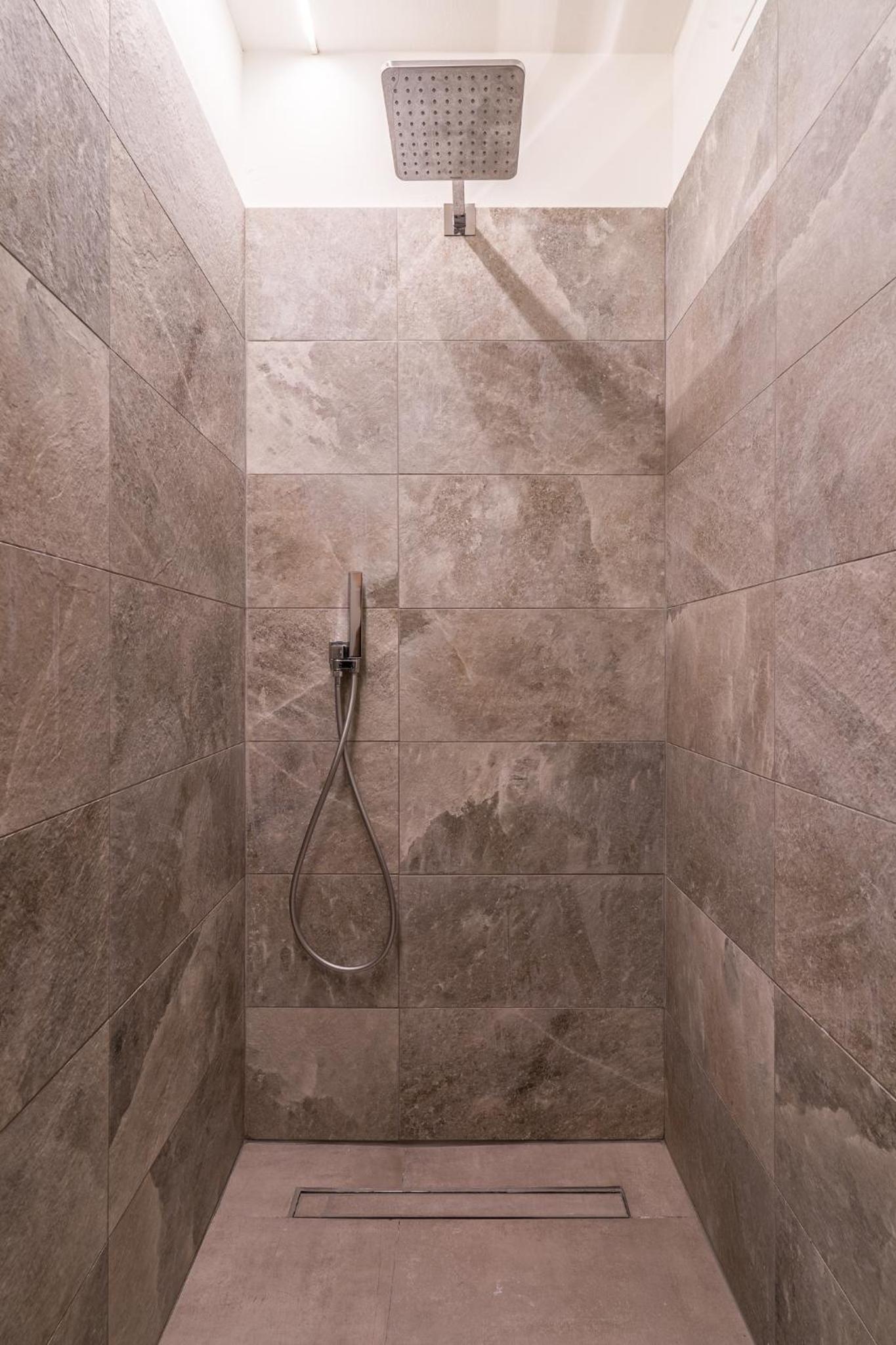 Cielo e Nuvole en Cagli — bathroom