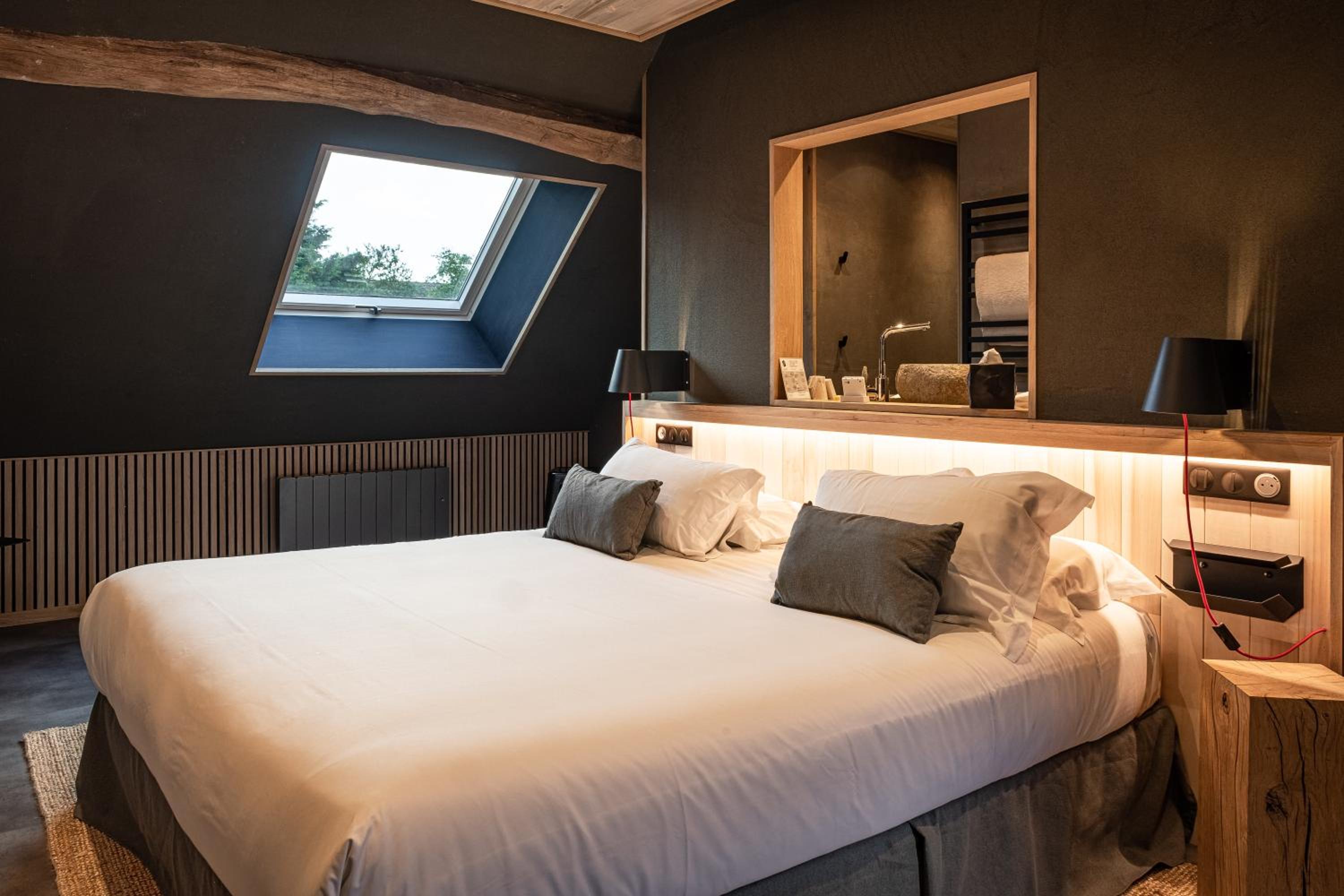 Le Studio des Prés Verts Suite Design avec Jacuzzi Privatif