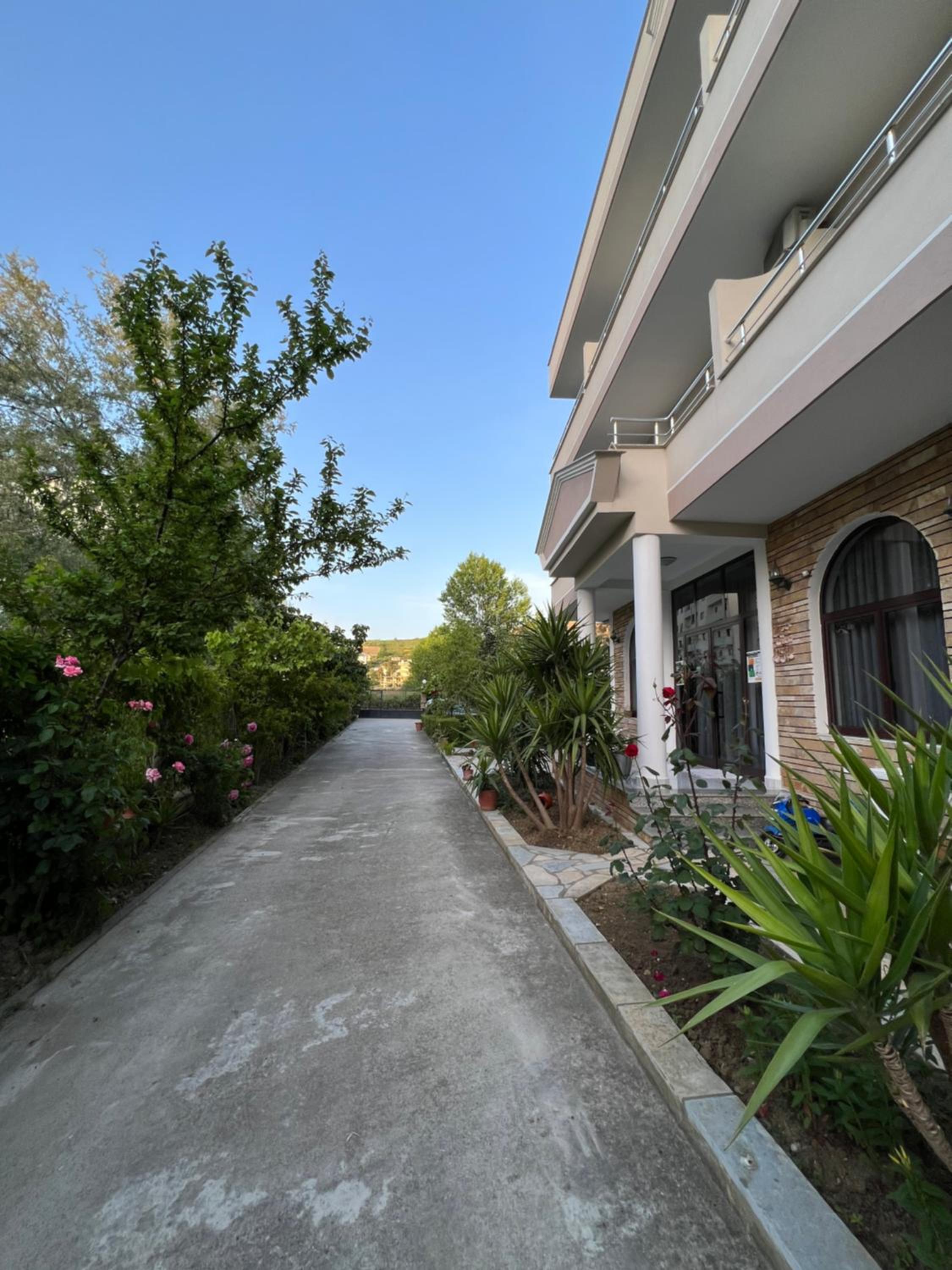 Red Rose Guest House