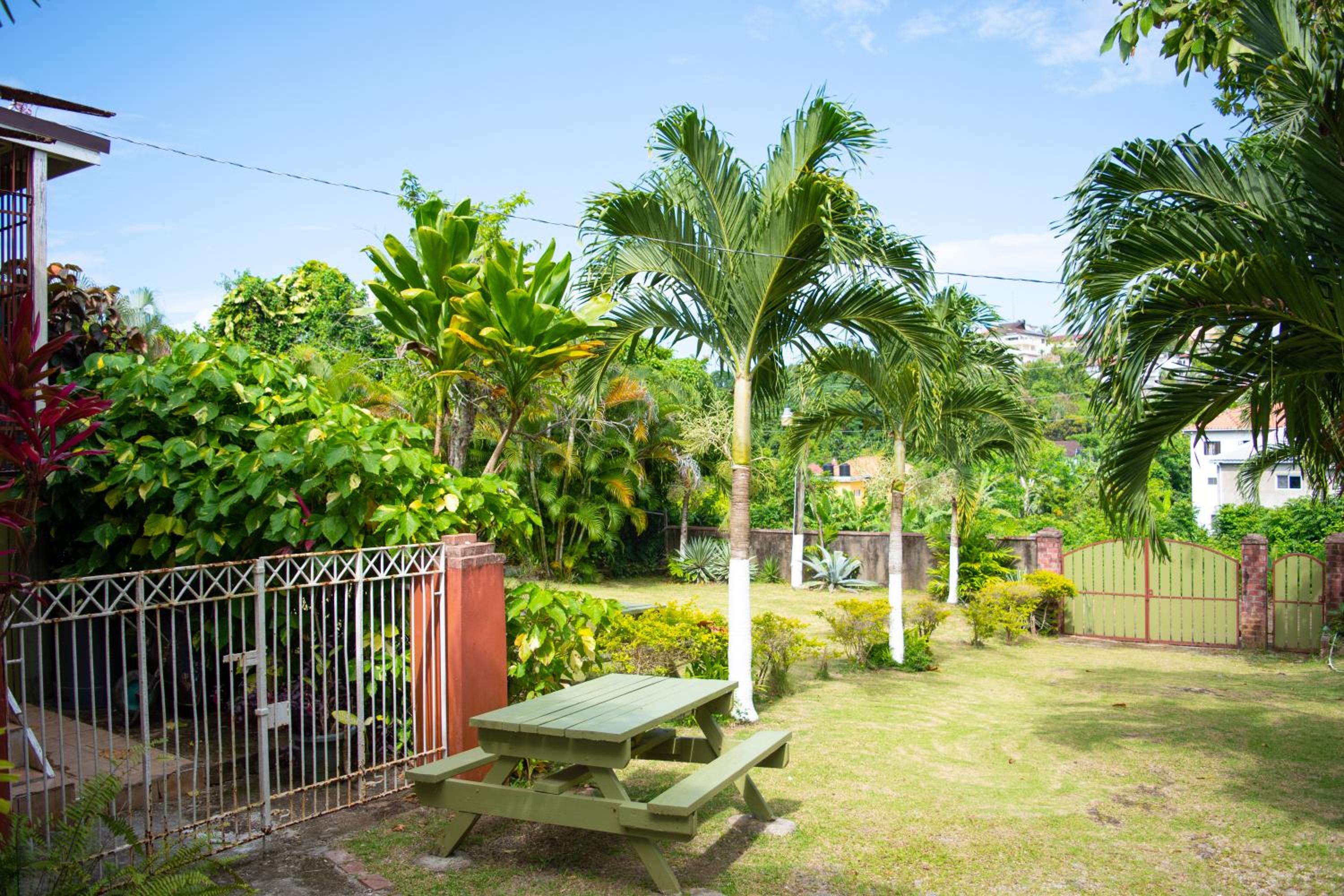 Sinopia Inn
