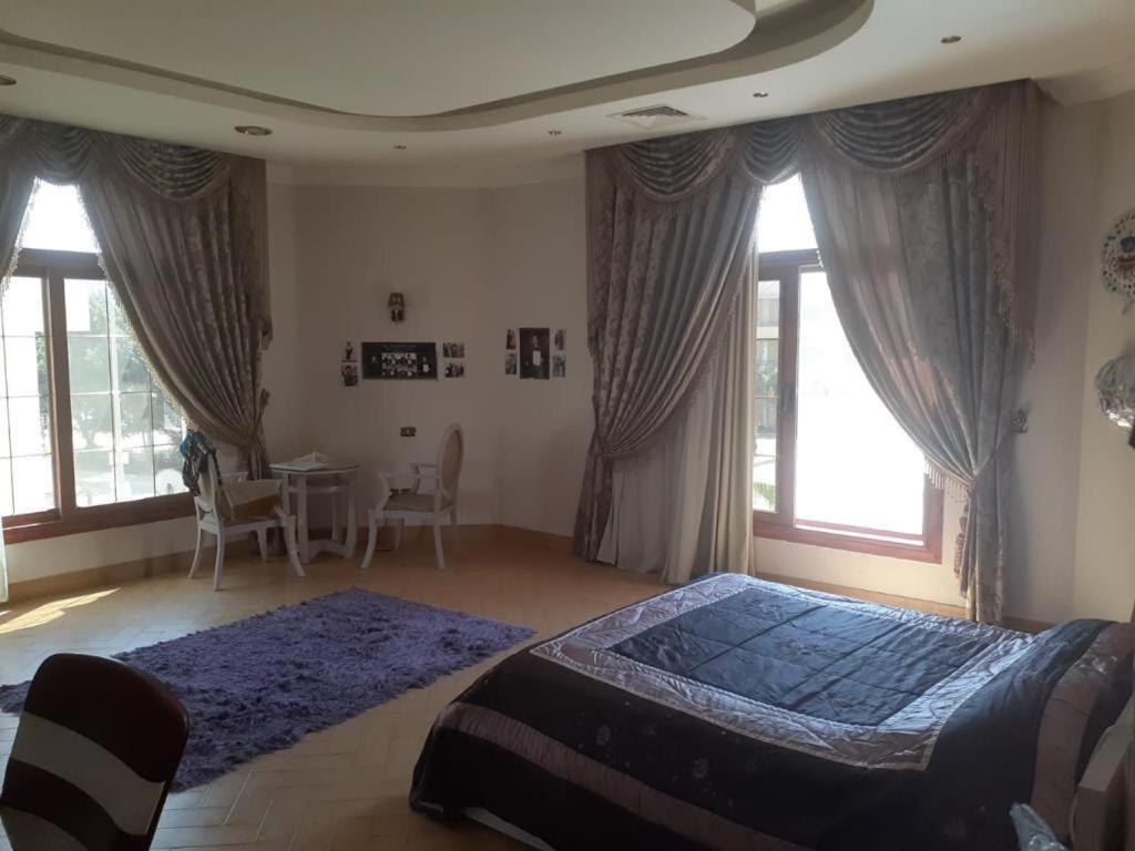 Super luxurious villa with large landscape areas