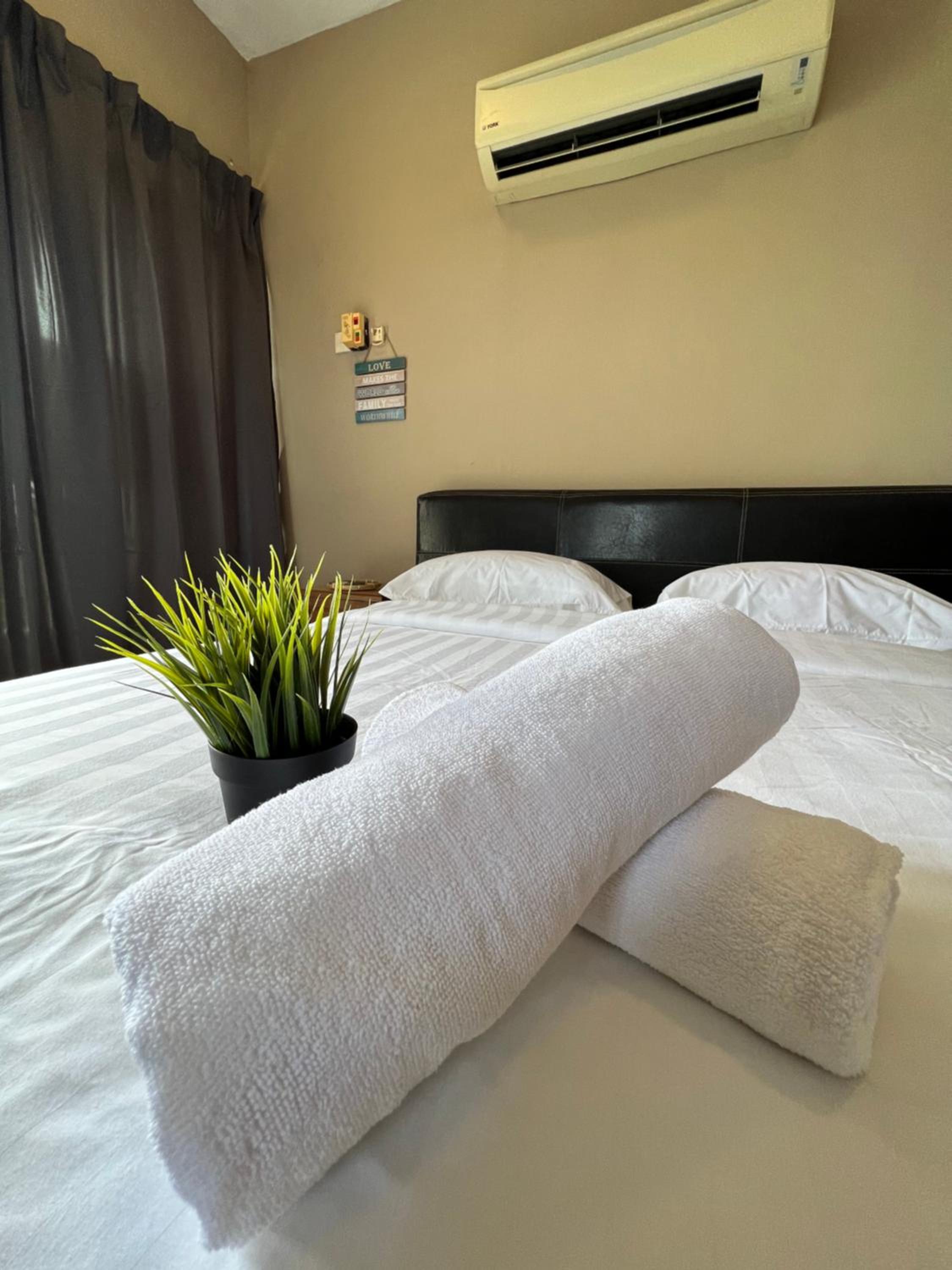 Ocean View Studio Unit at Homey Homes photo 3
