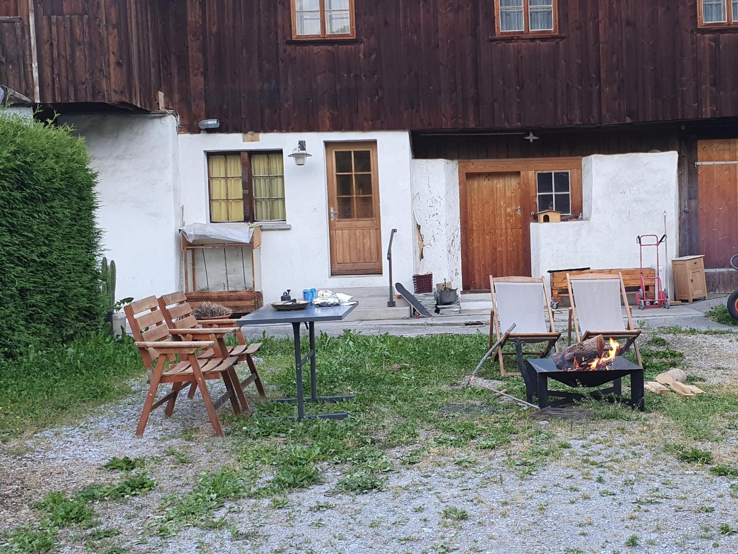 Photo 37