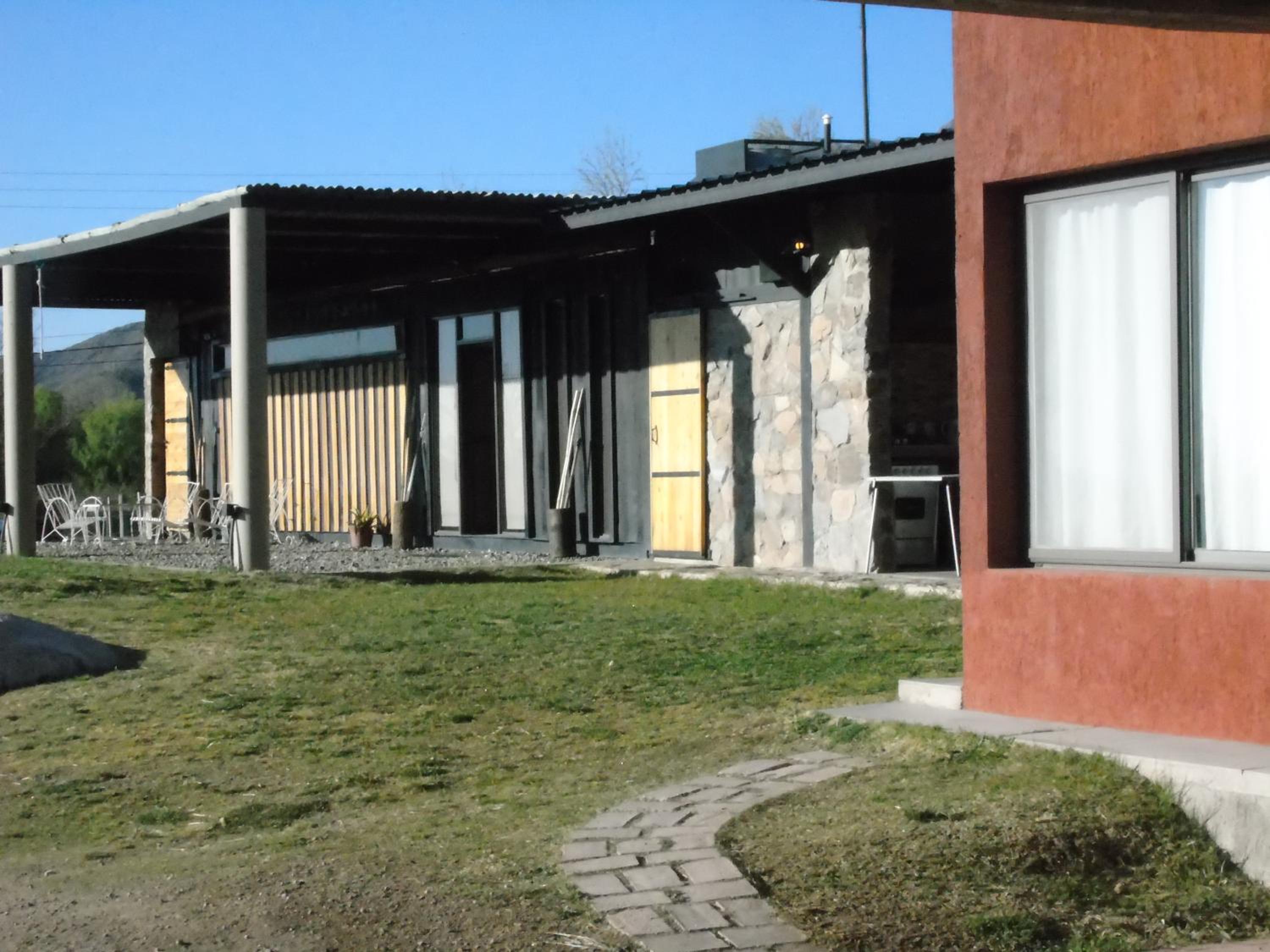 Base Manzano