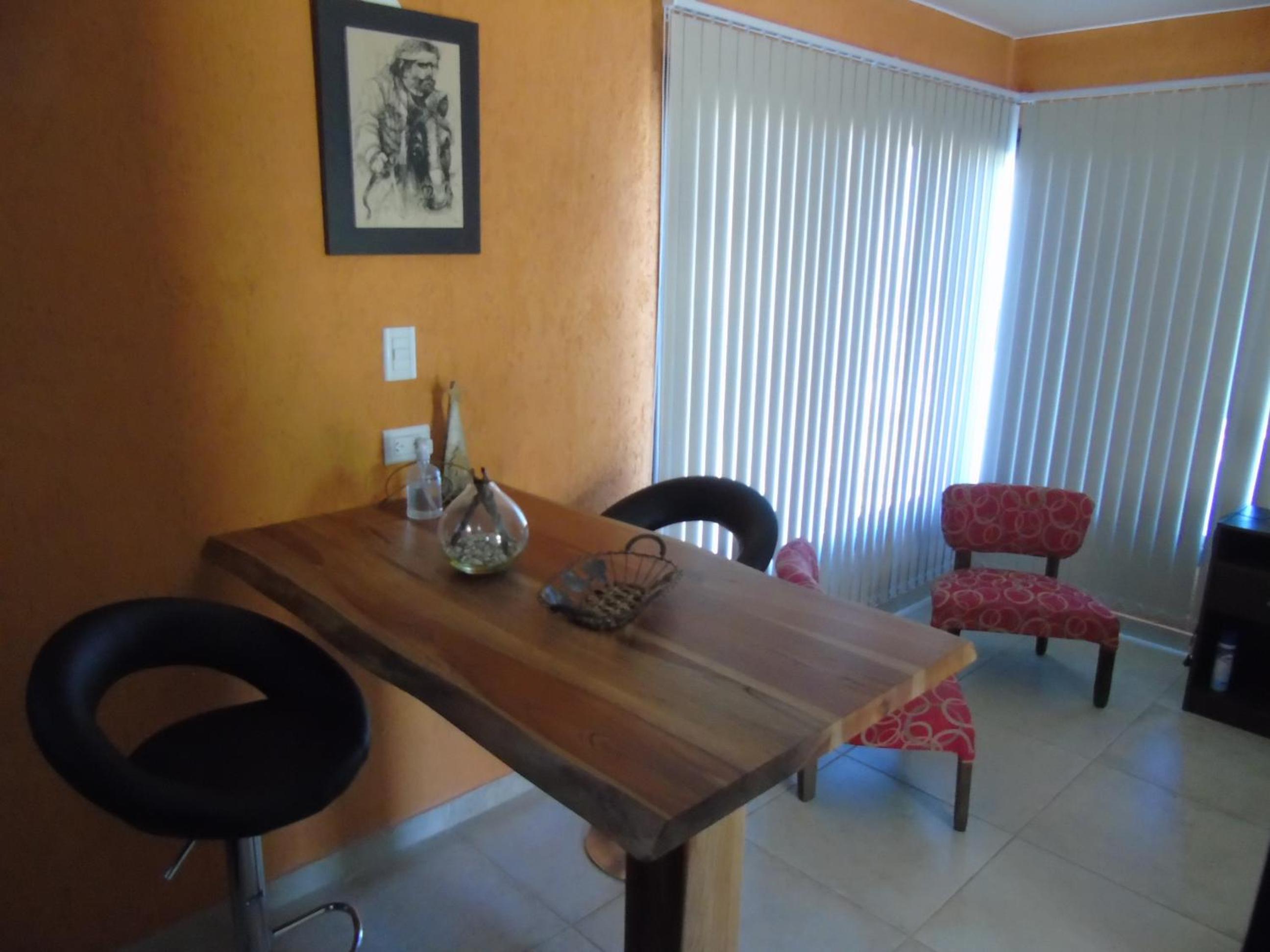 Base Manzano