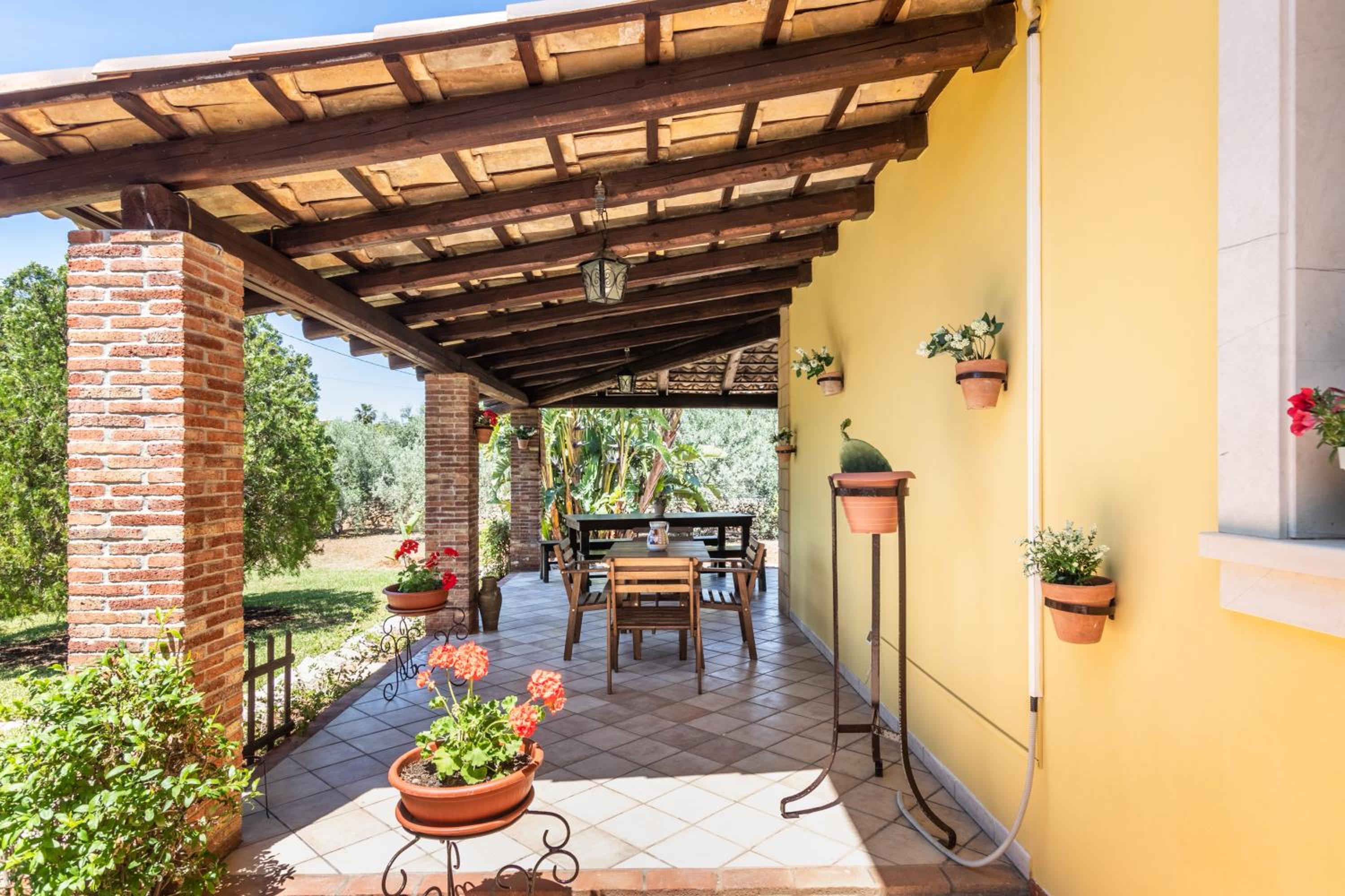 Villa Kalos near the sandy beach, parking & wifi view 2