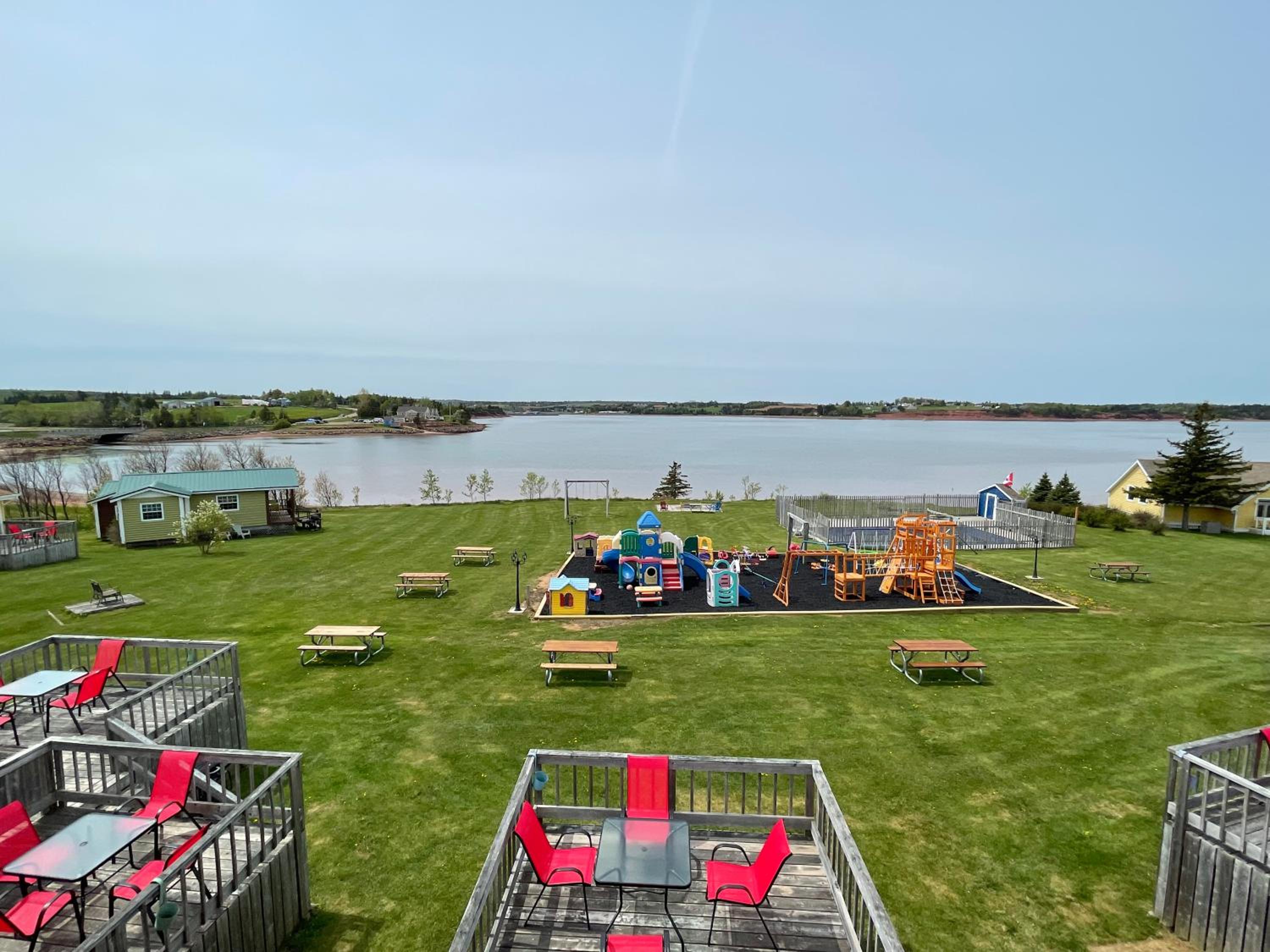 Beach & Breeze Cottages view 2