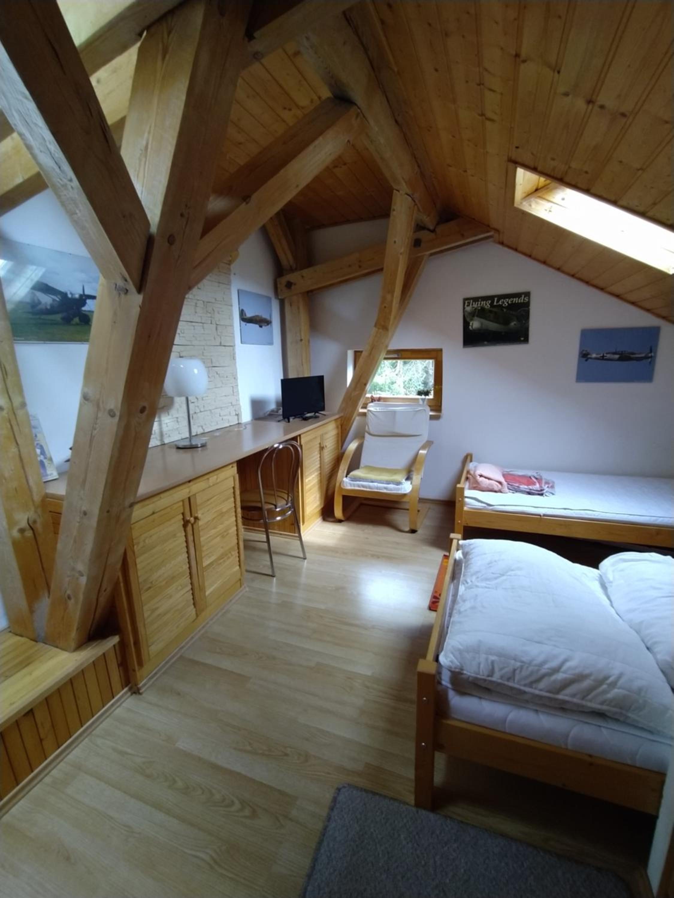 Photo 6