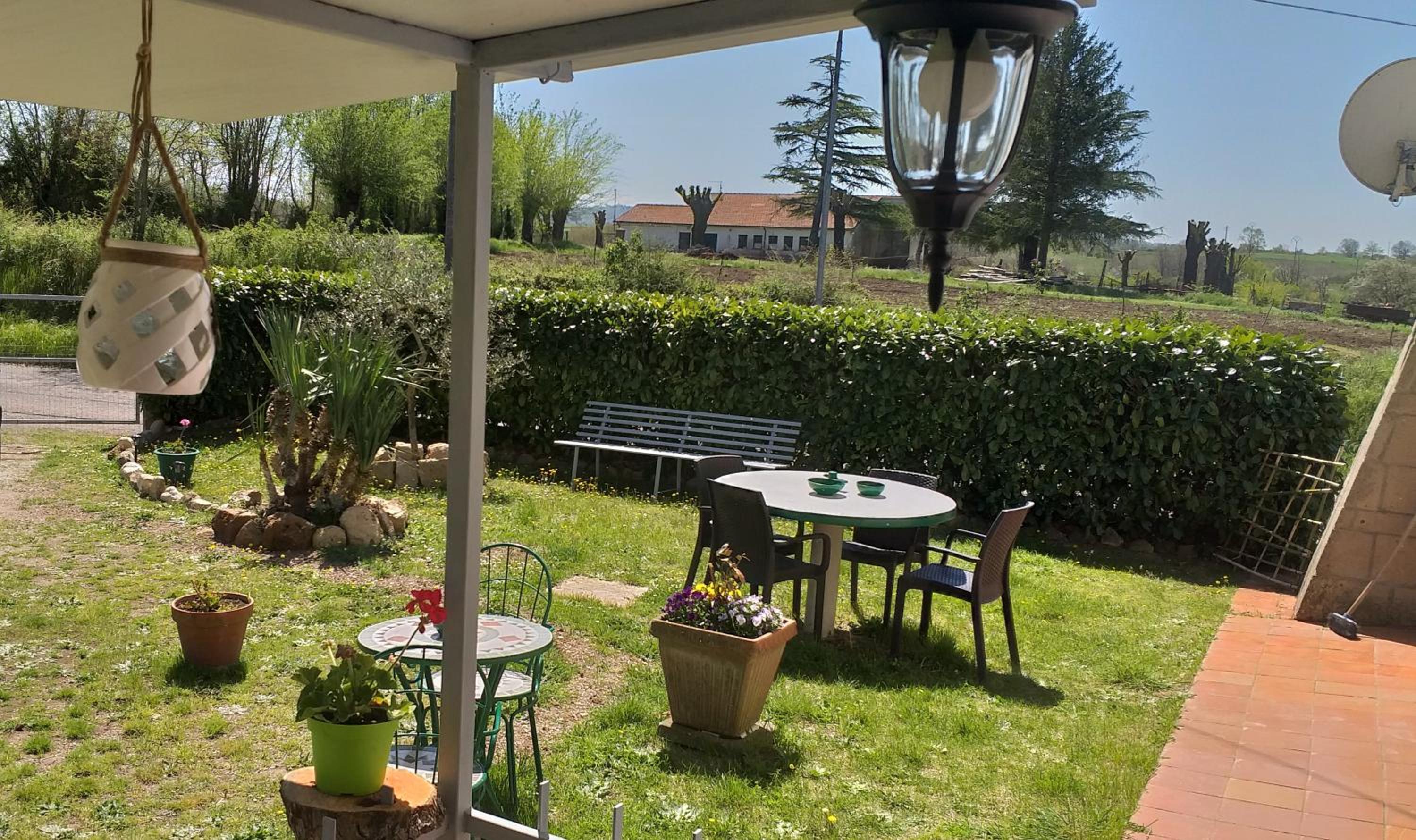 La cascina della grotta di tufo view 2