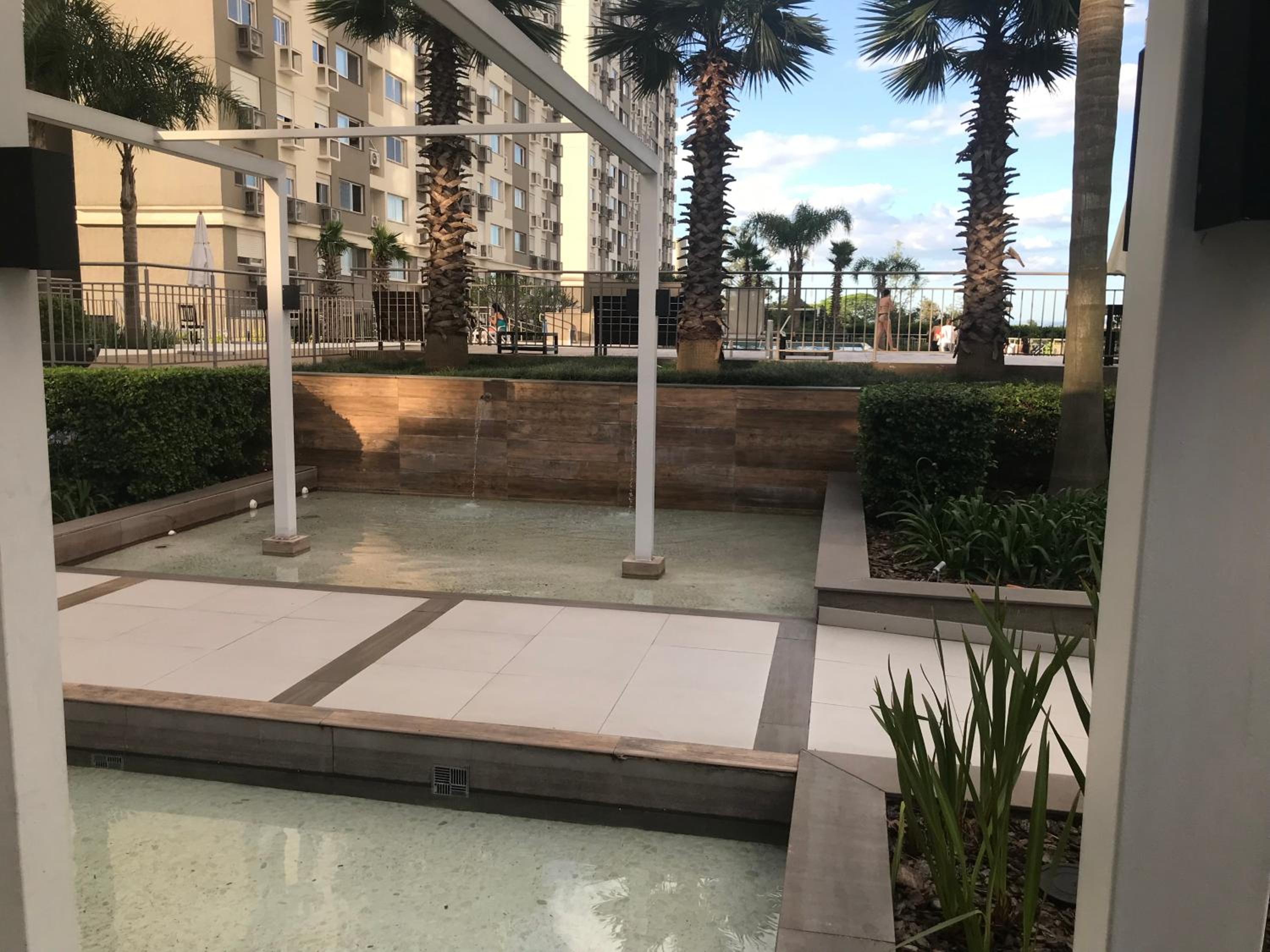 Apartamento p/ 8 com garagem churasqueira e piscina view 3