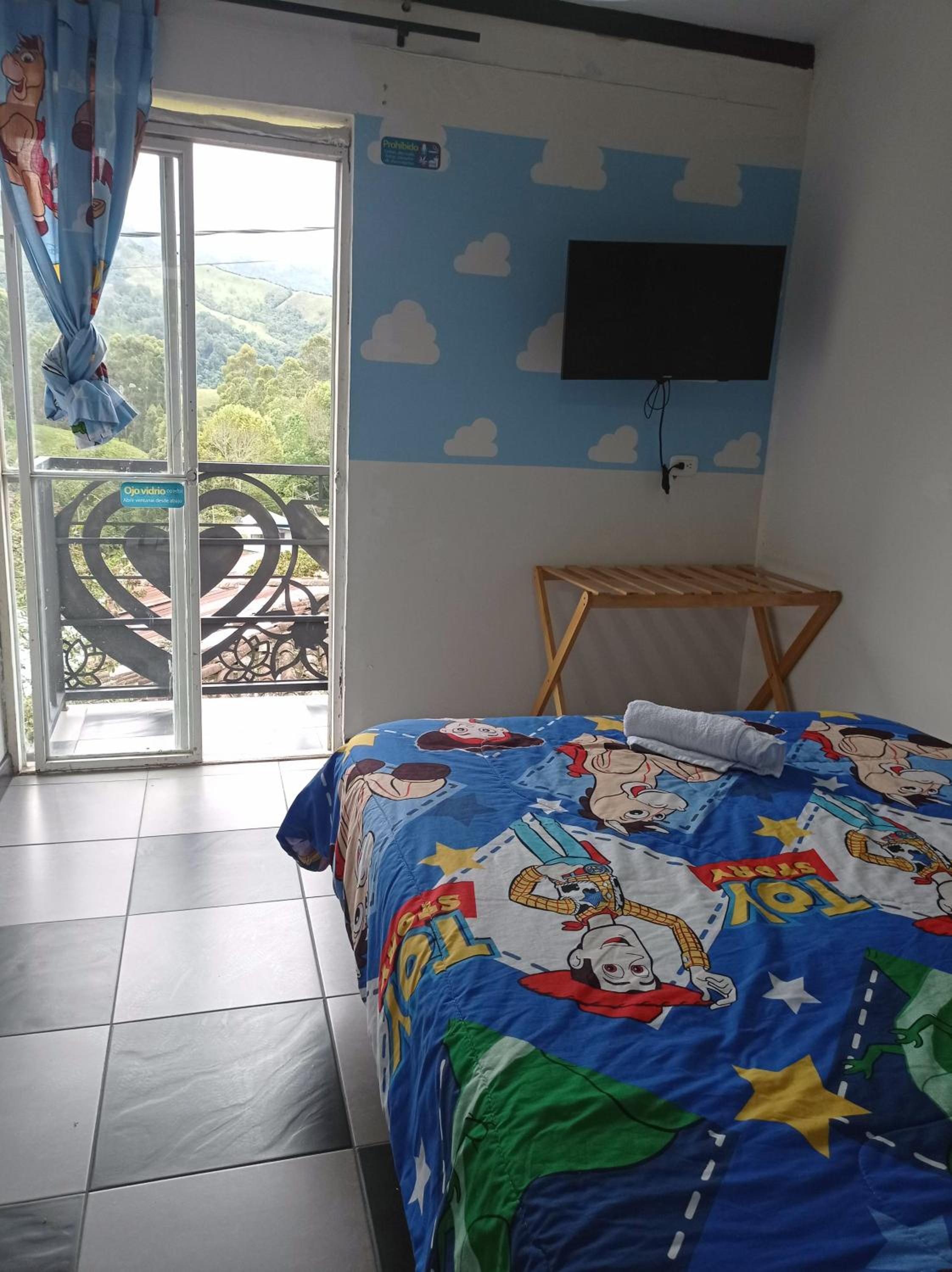 hostal combi