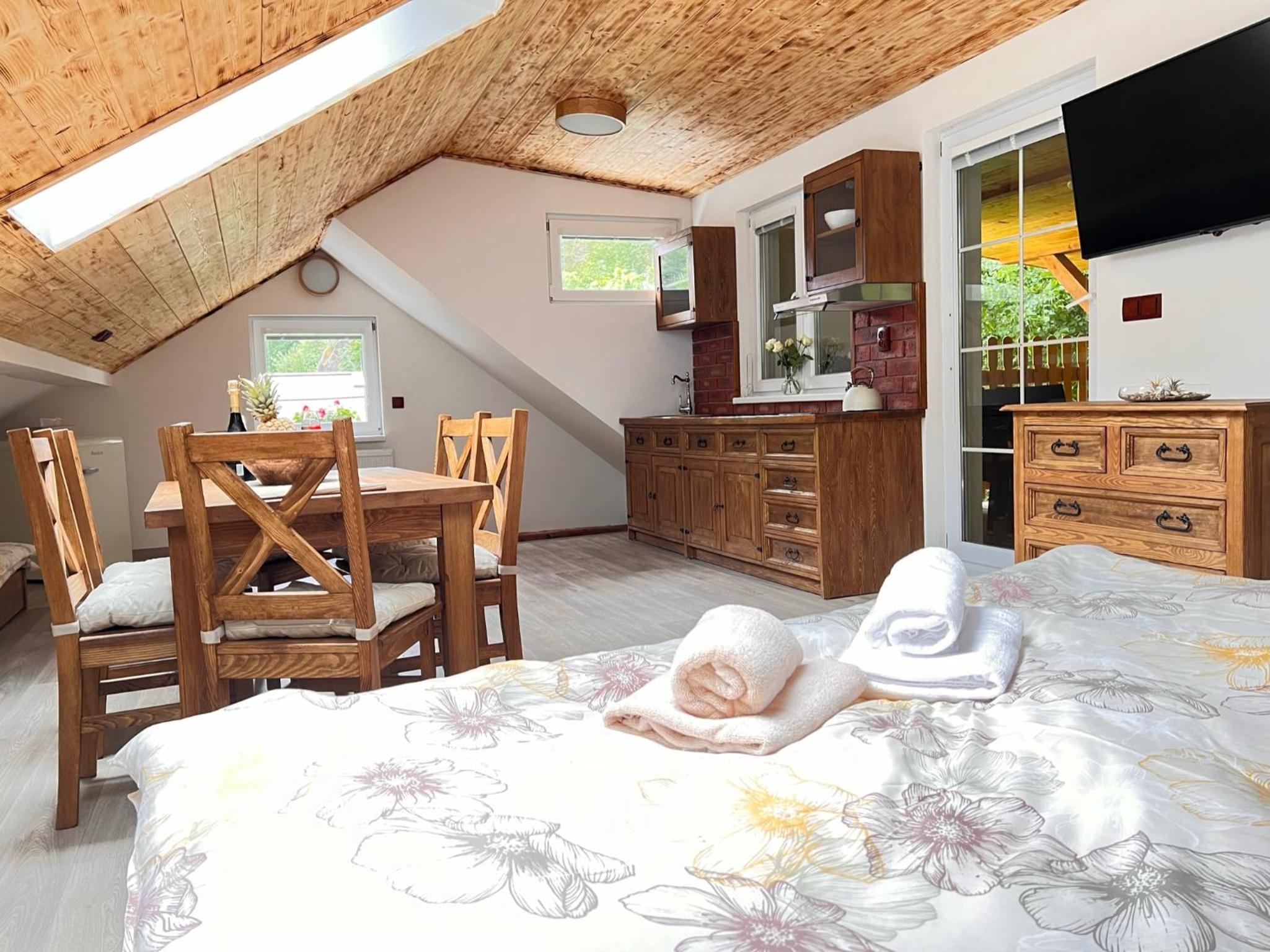 PENSION POD SKALOU