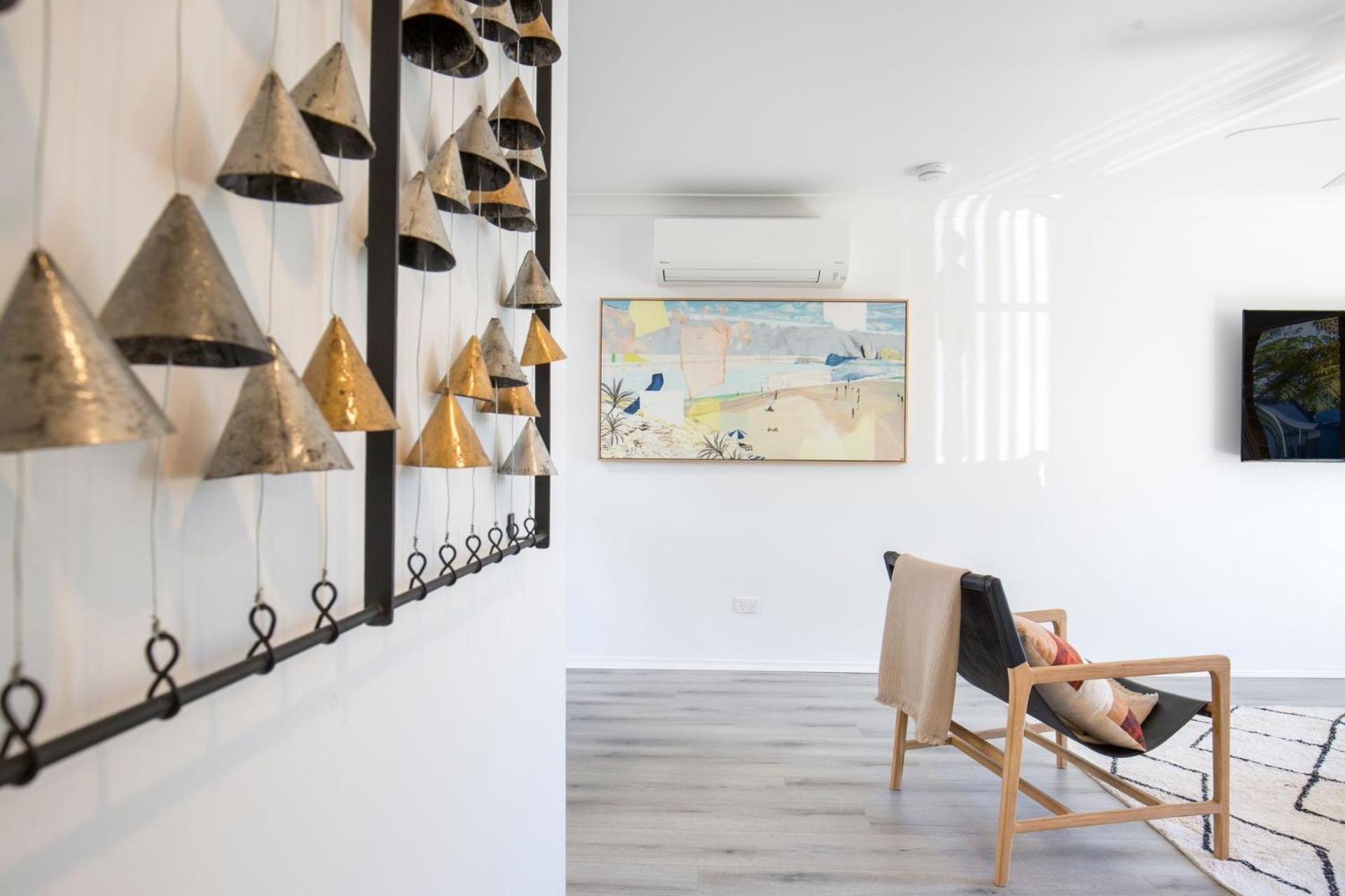 Aquamarine - modern & bright Huskisson townhouse