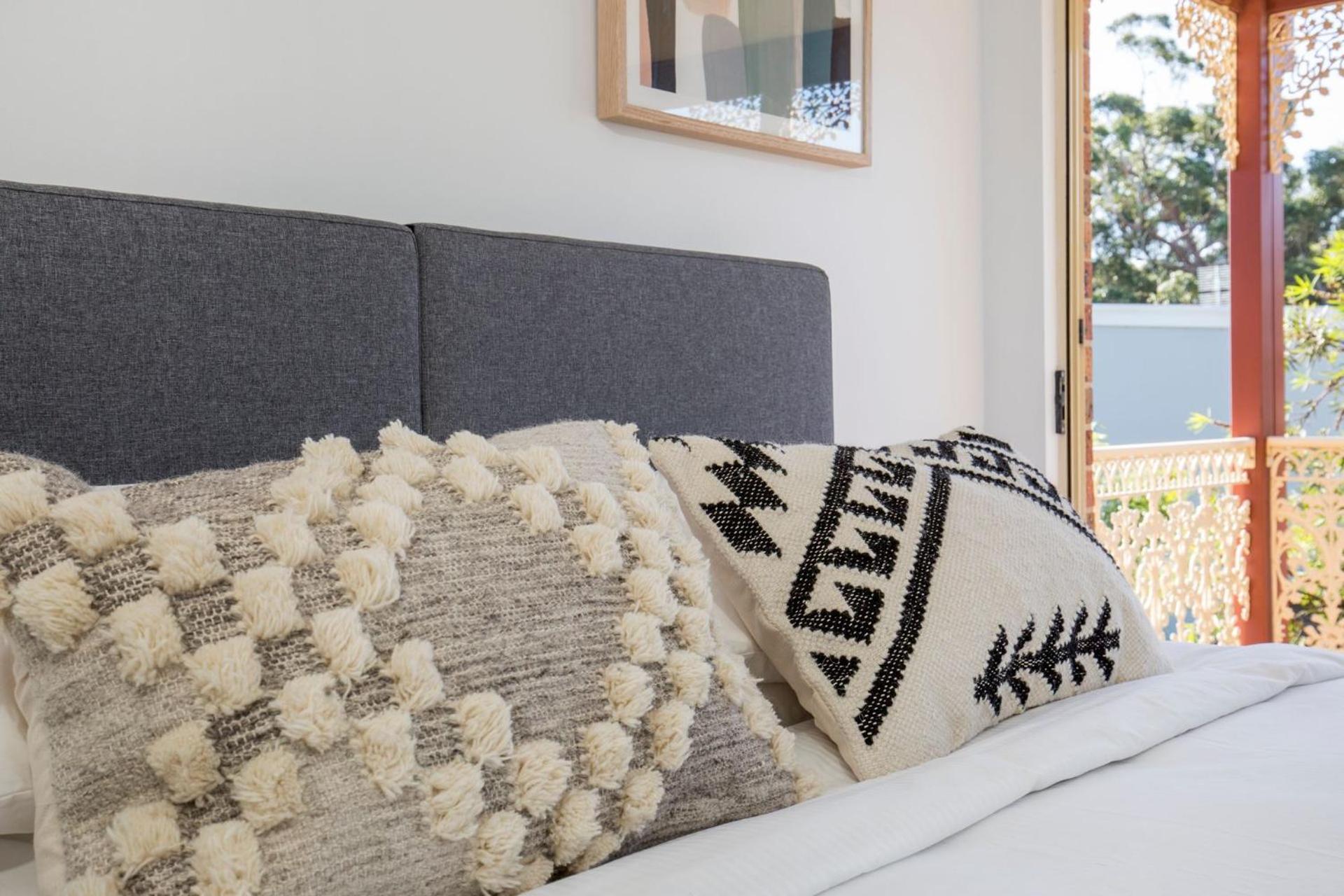 Aquamarine - modern & bright Huskisson townhouse