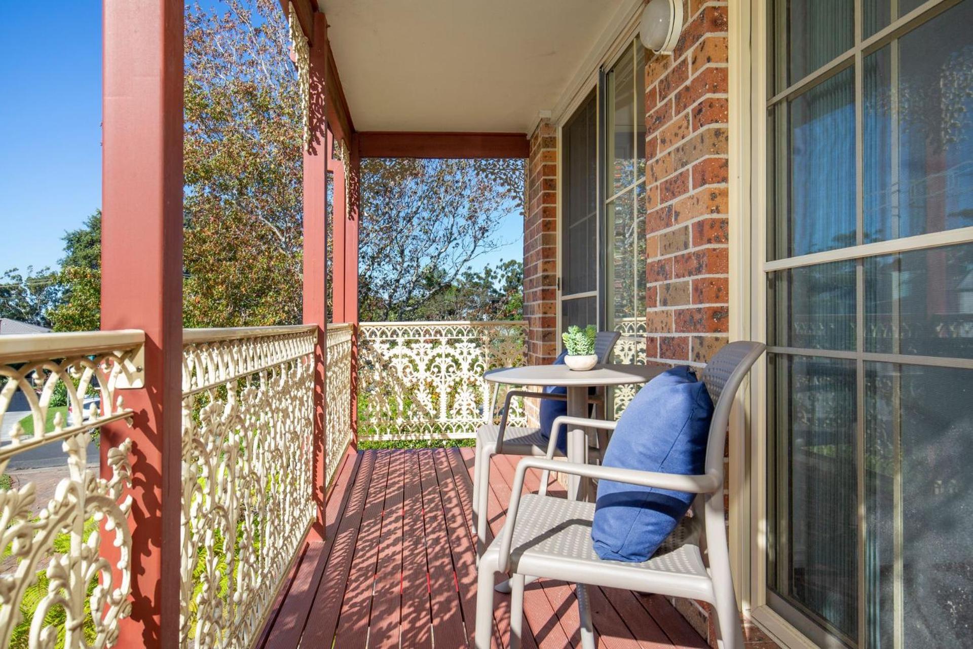 Aquamarine - modern & bright Huskisson townhouse
