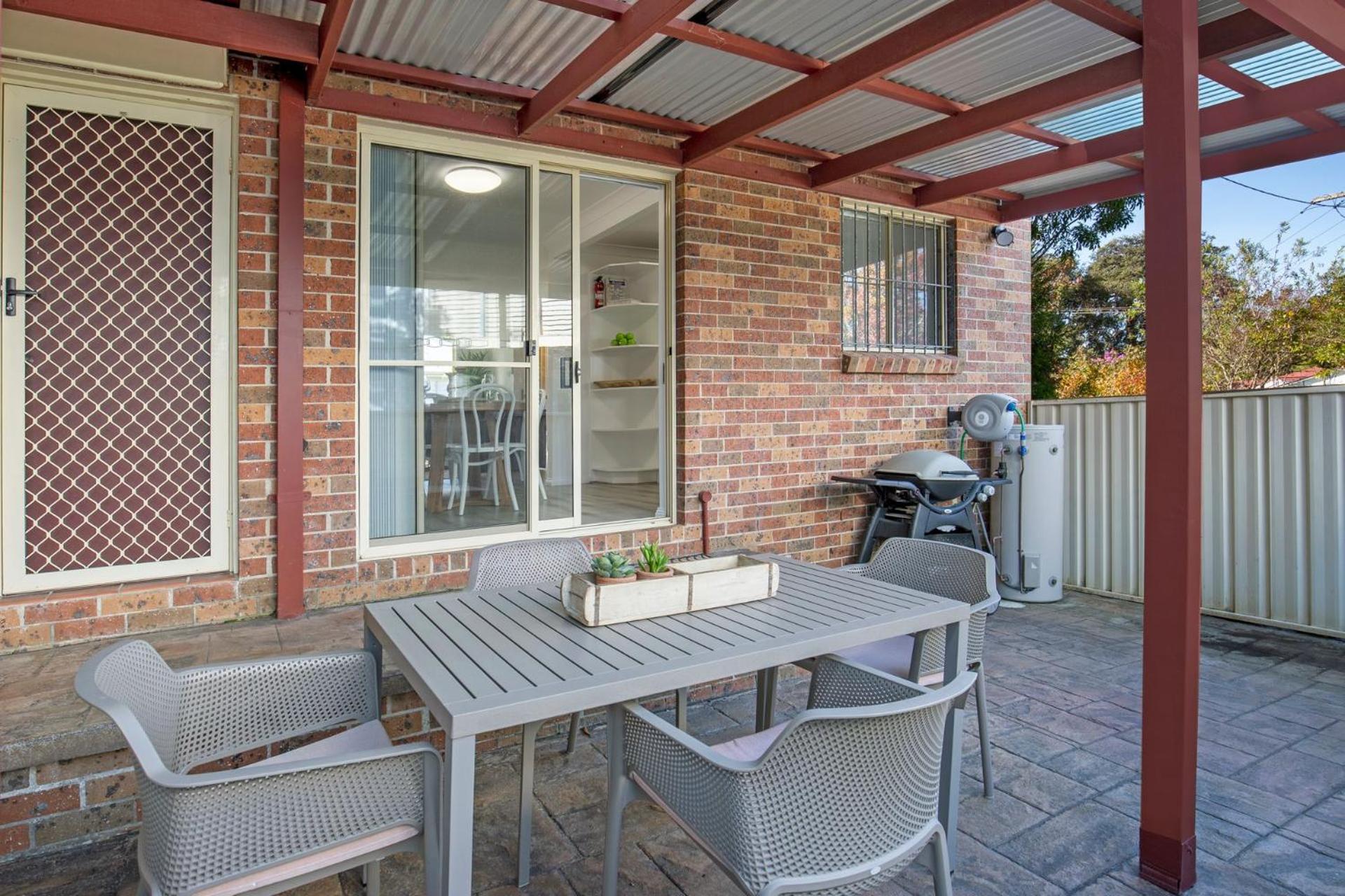 Aquamarine - modern & bright Huskisson townhouse