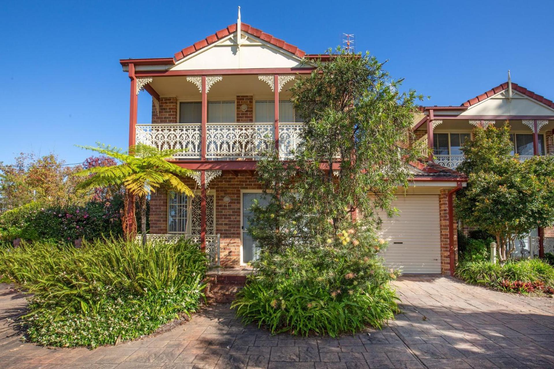 Aquamarine - modern & bright Huskisson townhouse
