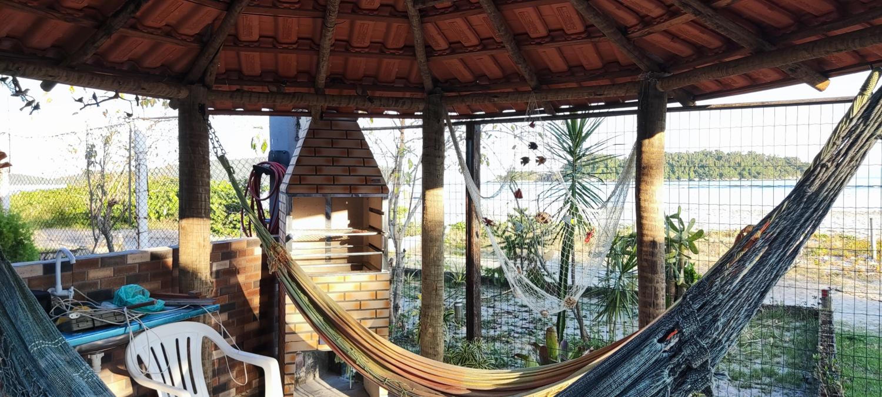 Flat com portão na Praia