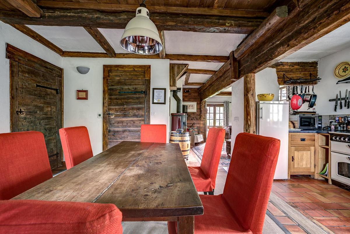 Chalet Heron