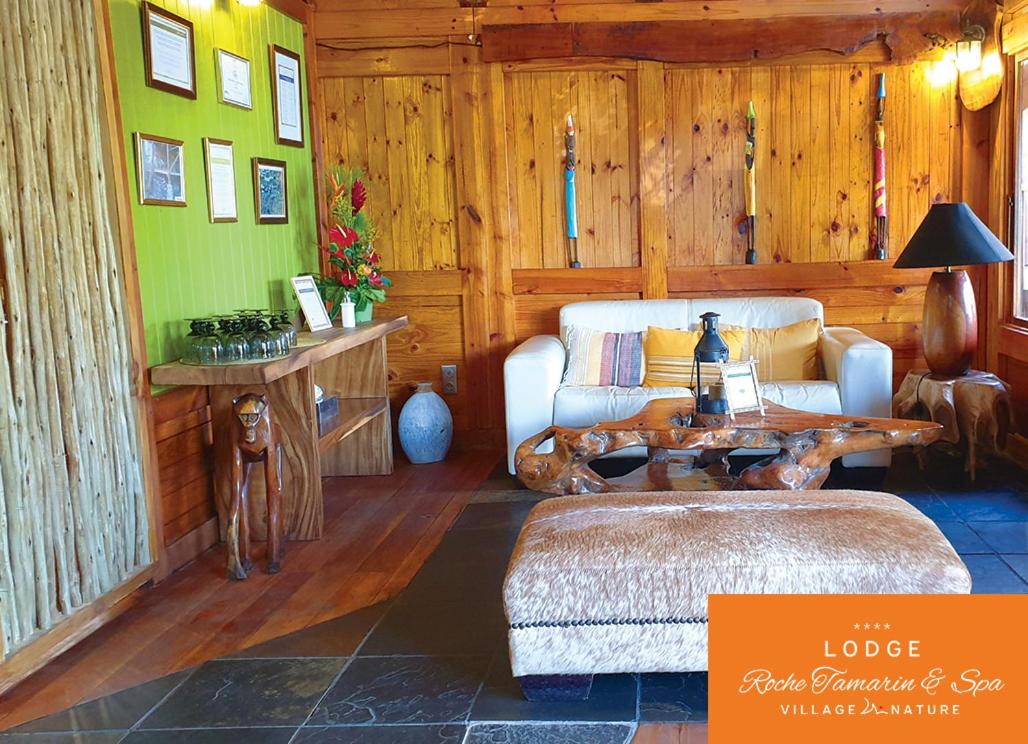 Lodge Roche Tamarin