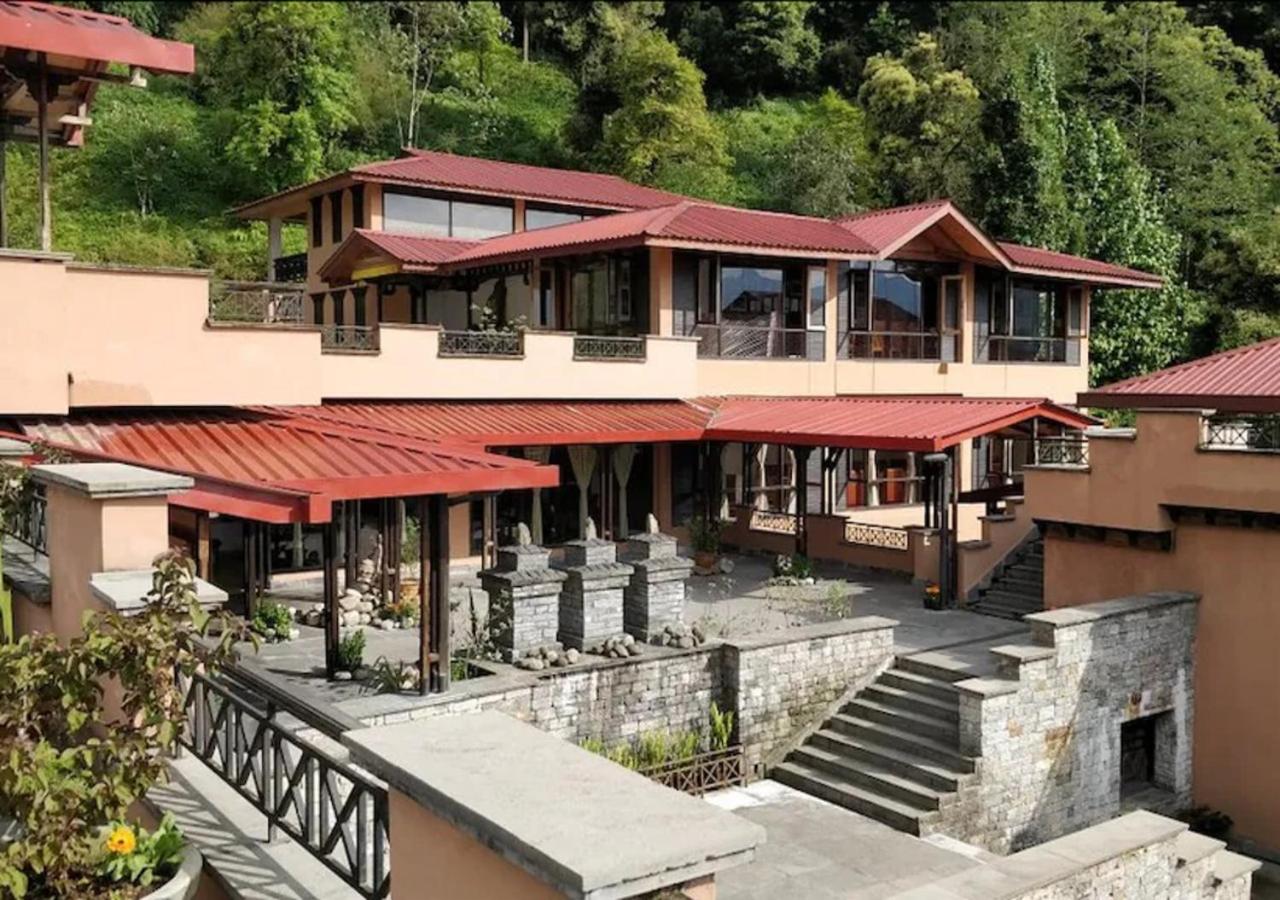 The Chumbi Mountain Retreat & Spa, A Club Mahindra Associate