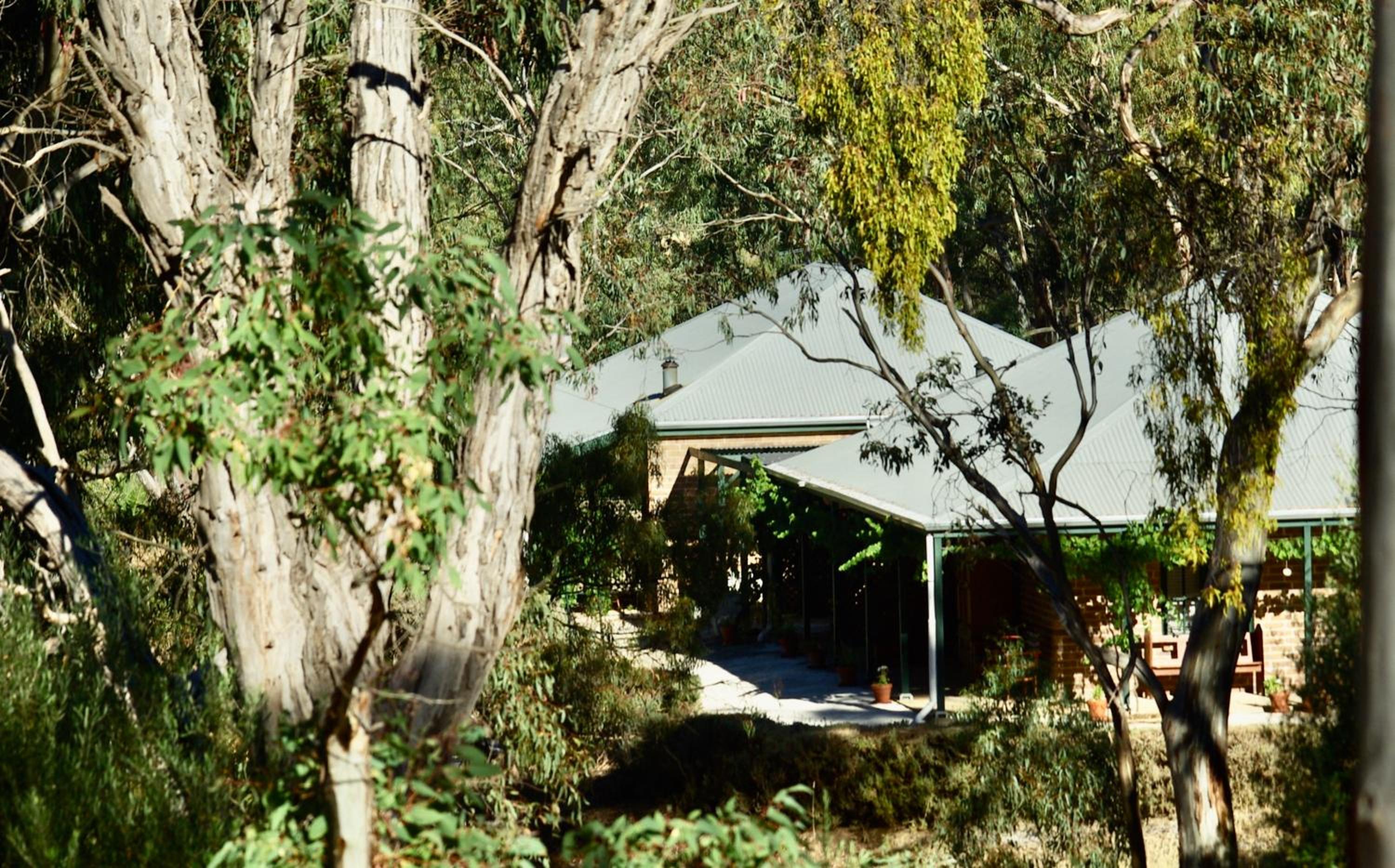 Battunga Cottages