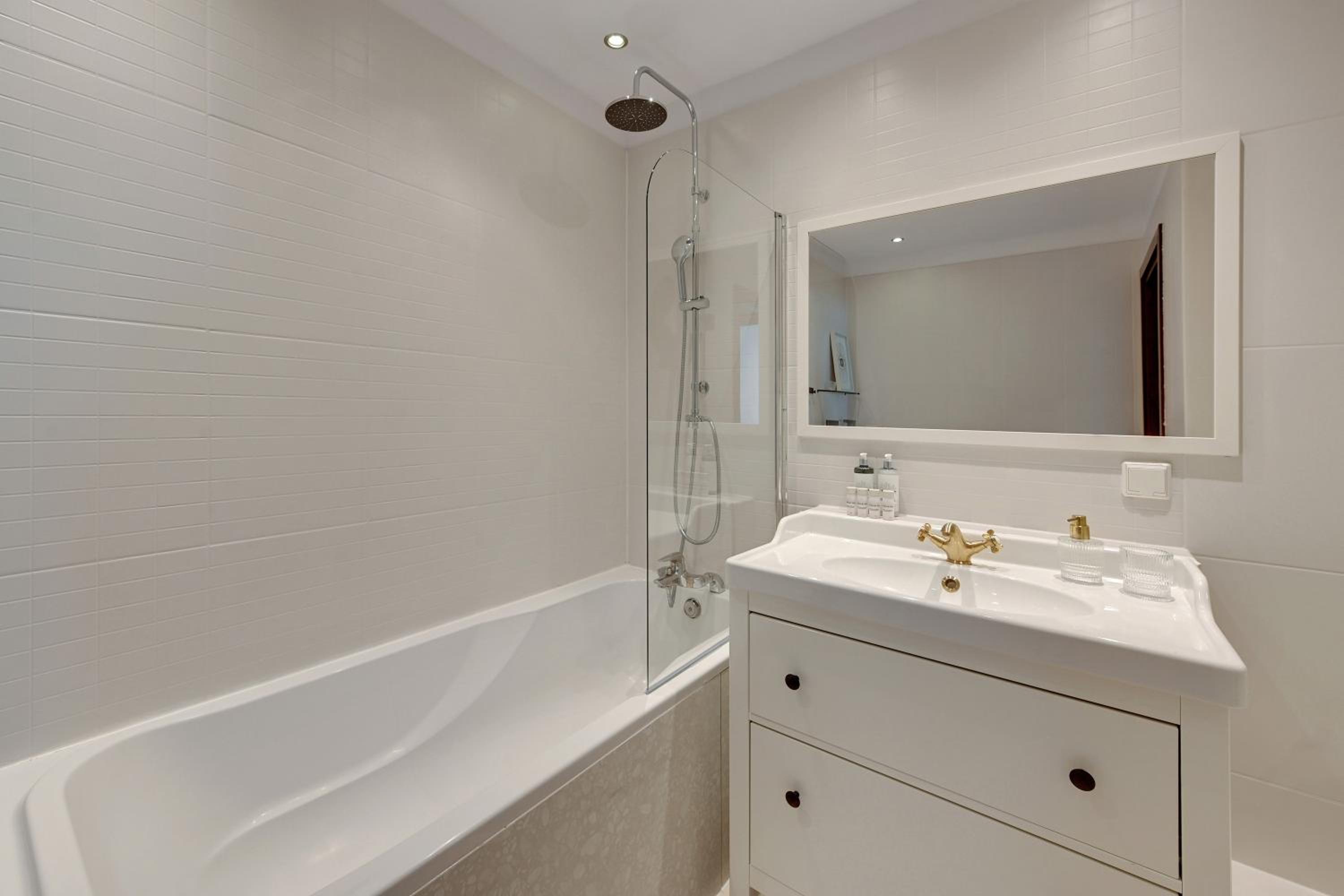 Top Floor z widokiem na morze by Downtown Apartments