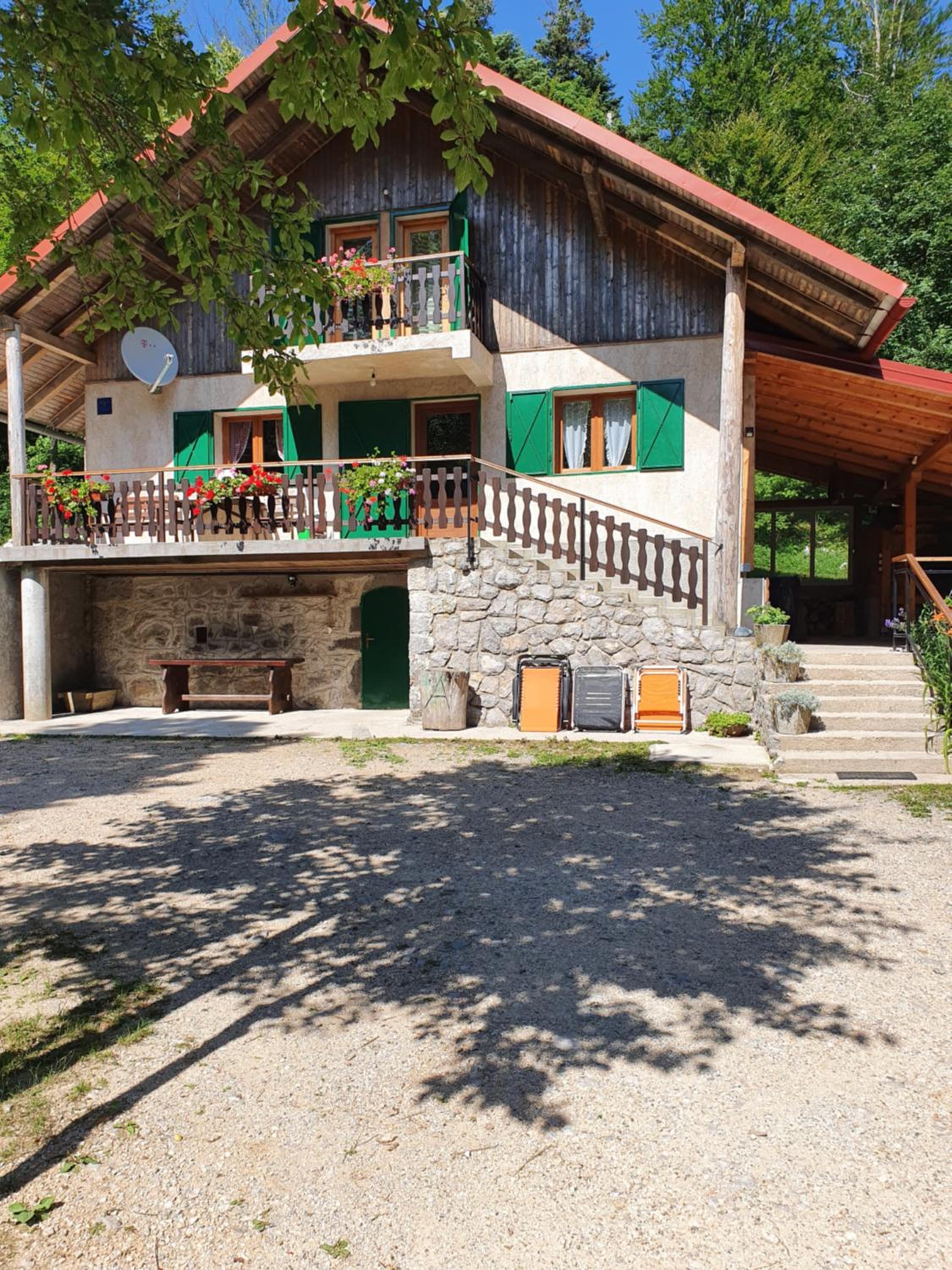 Śumska kuća view 2