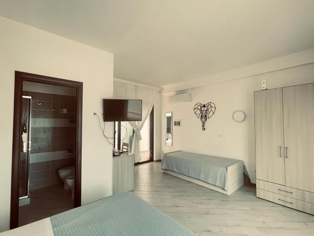 CARFAGNINI ROOMS view 5