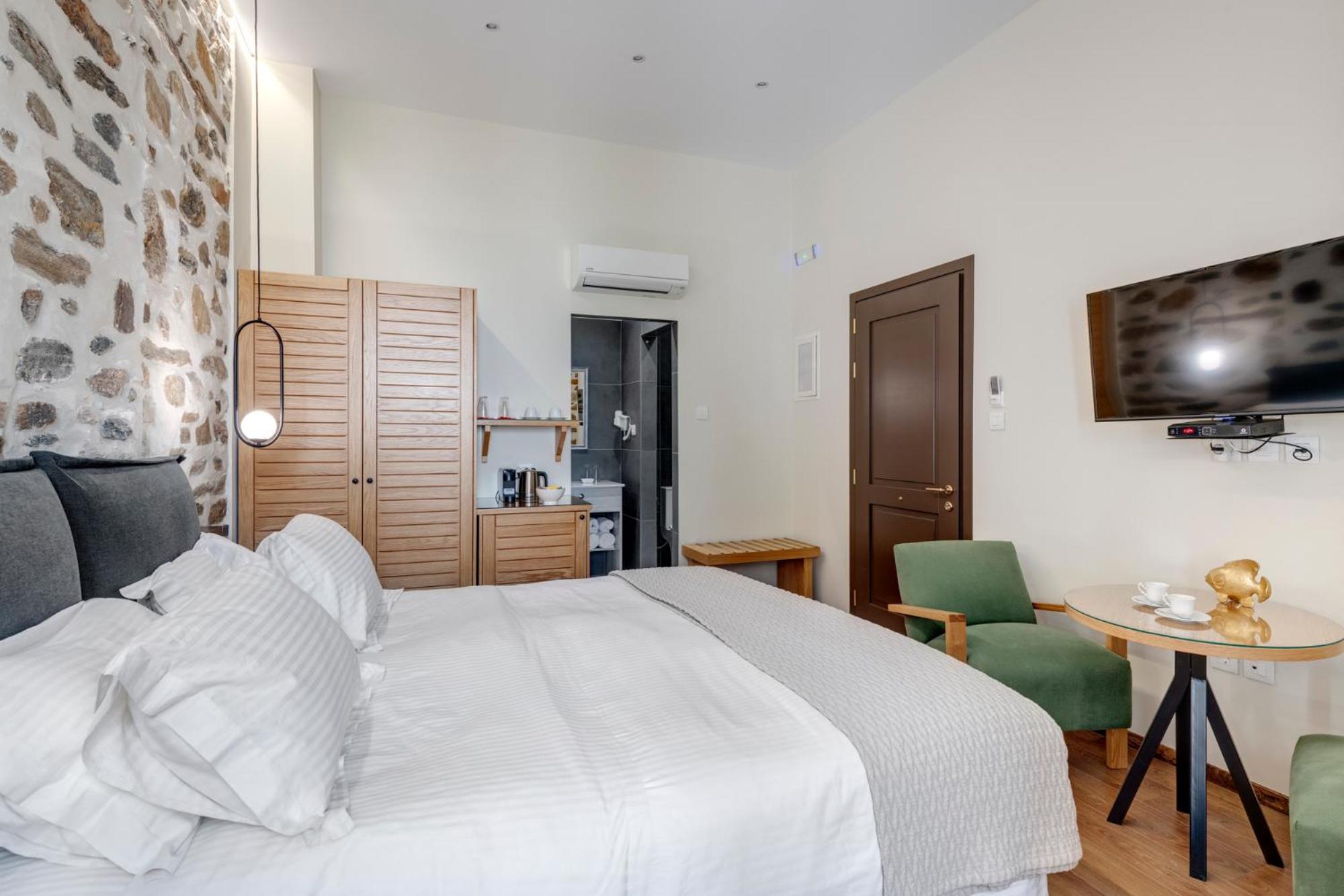 1844 Suites Syros